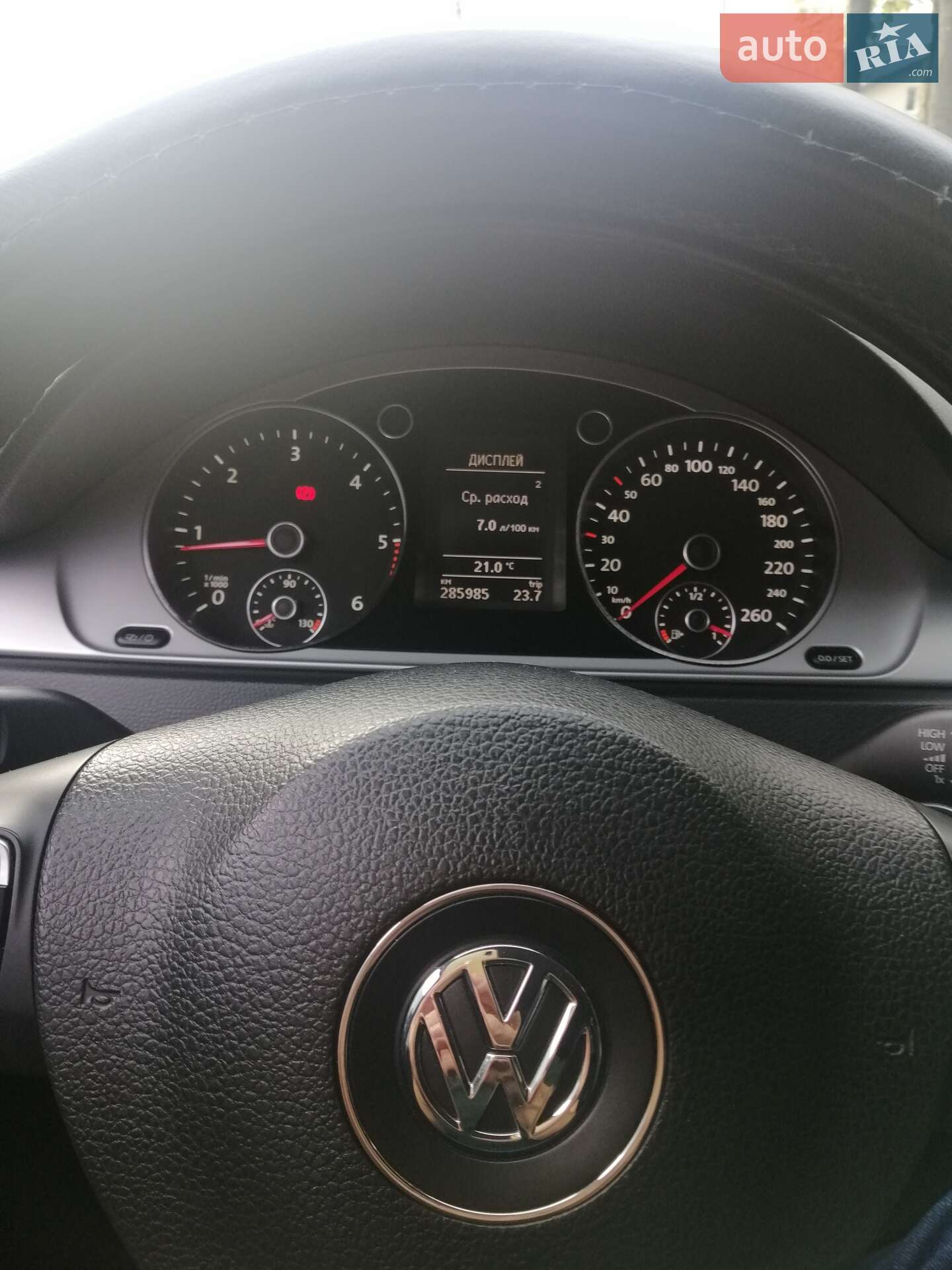 Volkswagen Passat 2012 VIN WVWZZZ3CZDE000907 фото оголошення 2 з 39