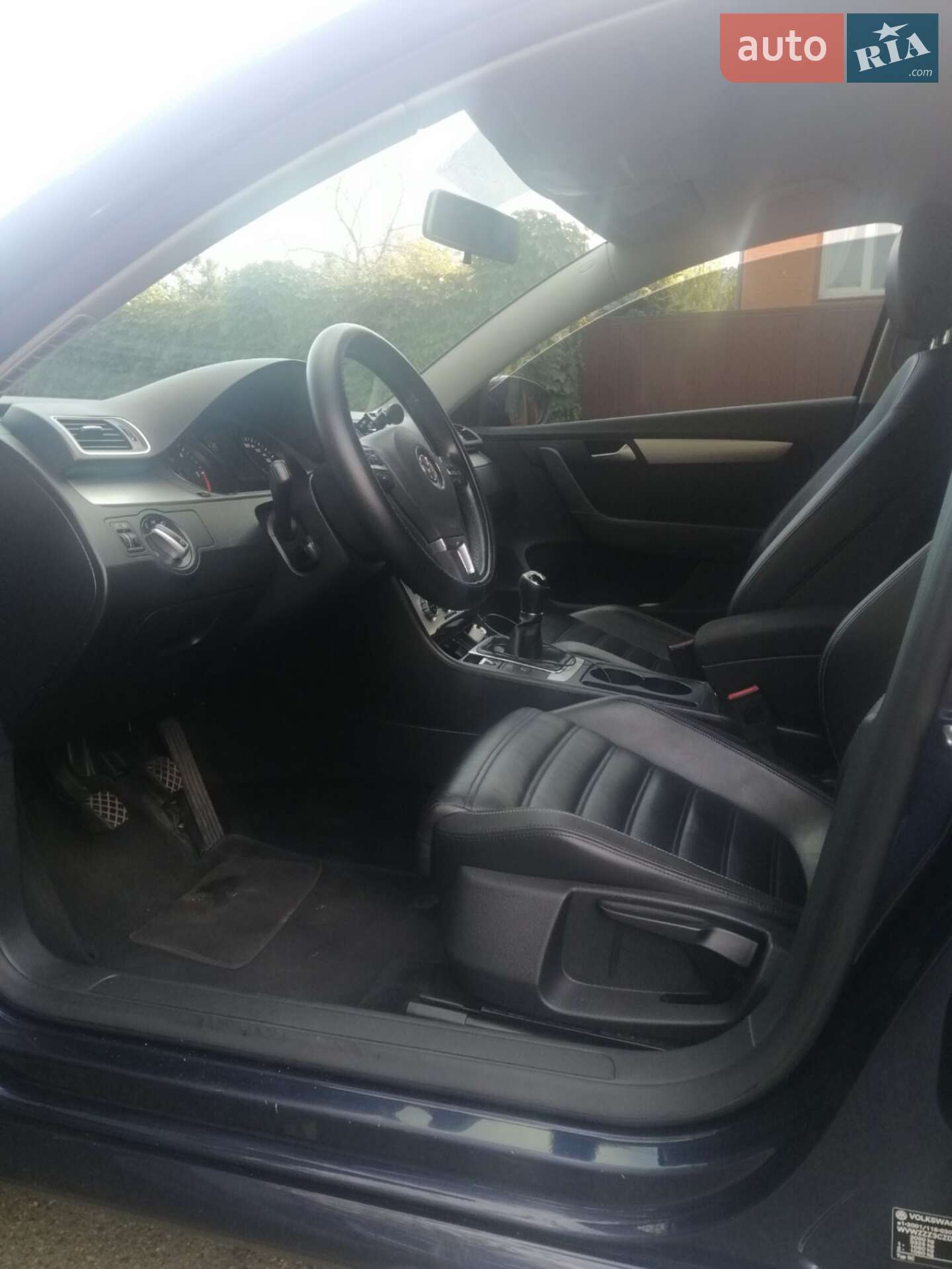 Volkswagen Passat 2012 VIN WVWZZZ3CZDE000907 фото оголошення 16 з 28