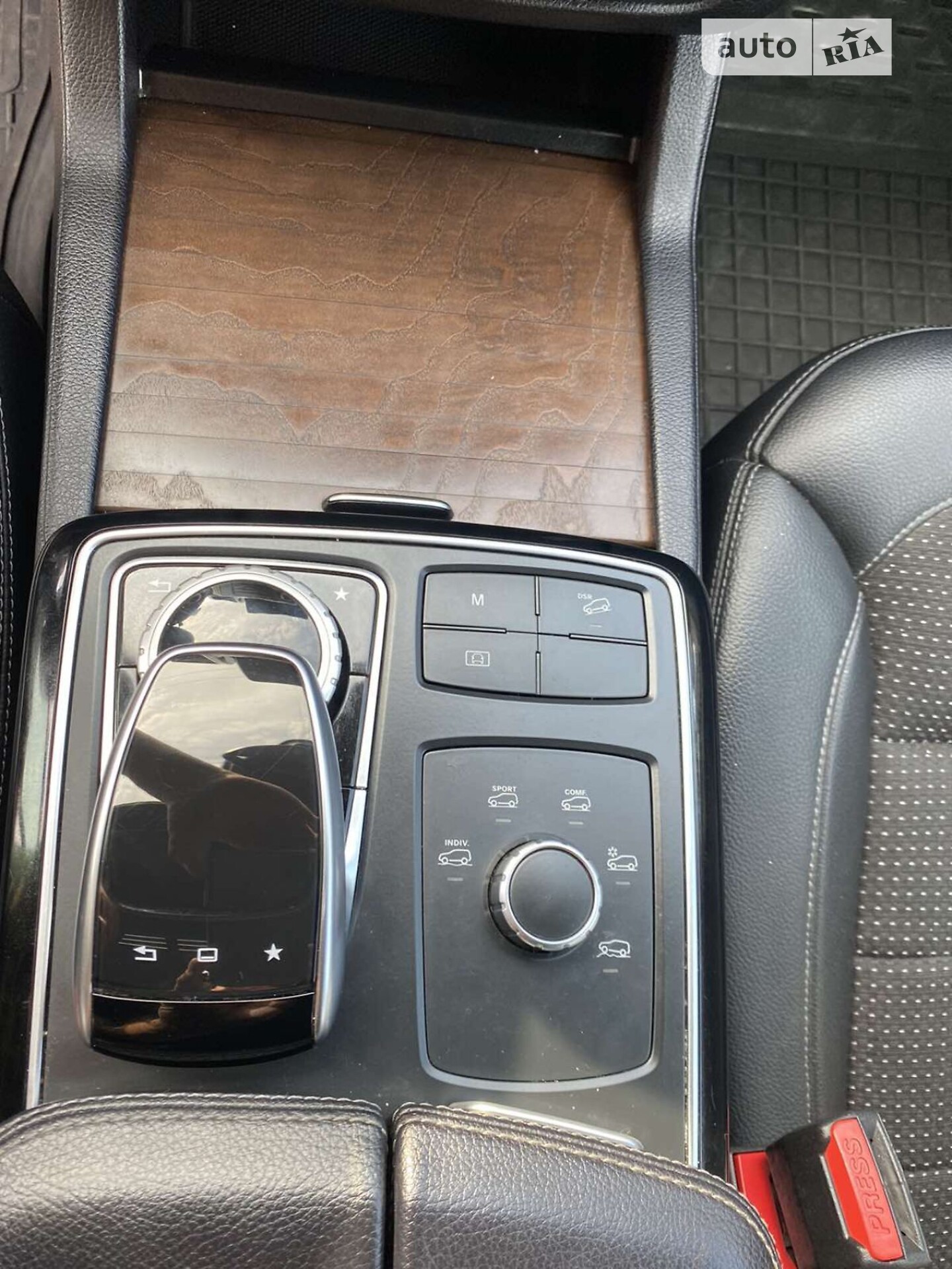 Mercedes-Benz GLE-Class 2015 VIN WDC1660041A673236 фото оголошення 2 з 17