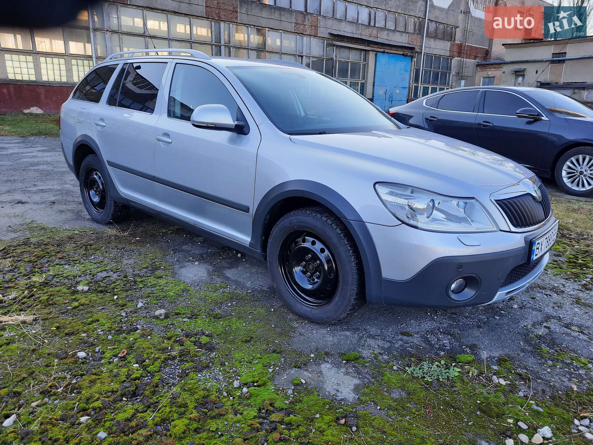 Skoda Octavia 2010 VIN TMBKK61Z0A2092526 фото оголошення 11 з 13