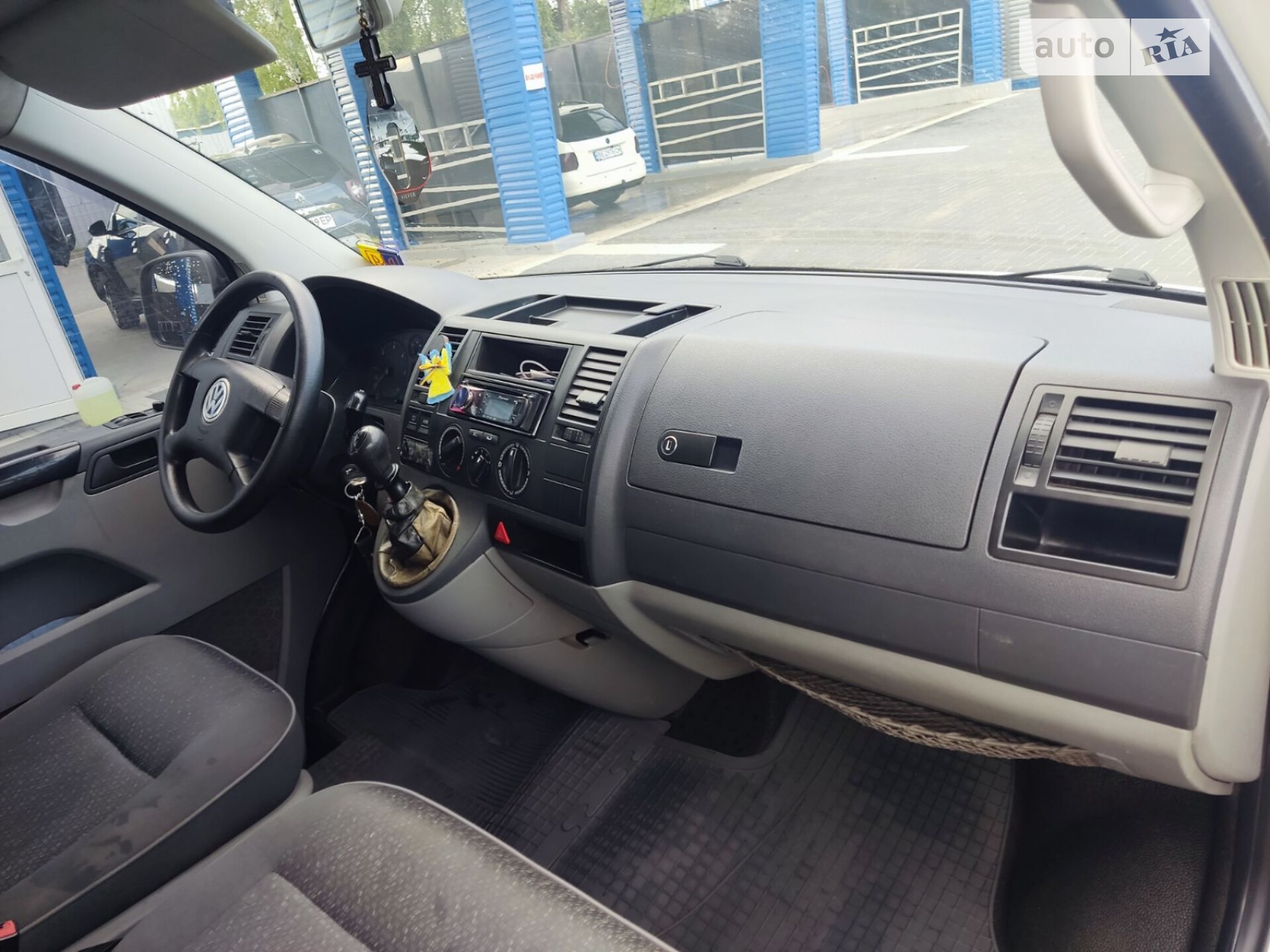 Volkswagen Transporter 2004 VIN WV1ZZZ7HZ4H059575 фото оголошення 2 з 19