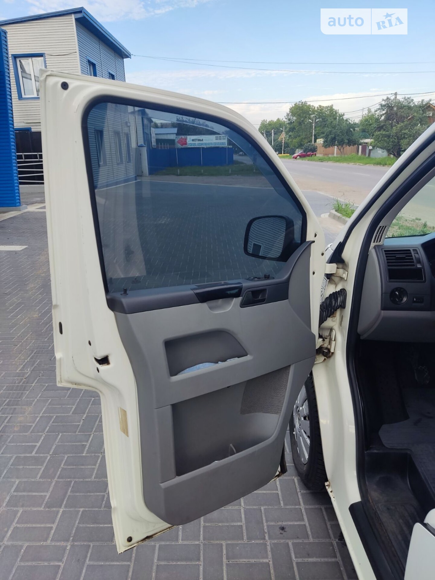 Volkswagen Transporter 2004 VIN WV1ZZZ7HZ4H059575 фото оголошення 6 з 19