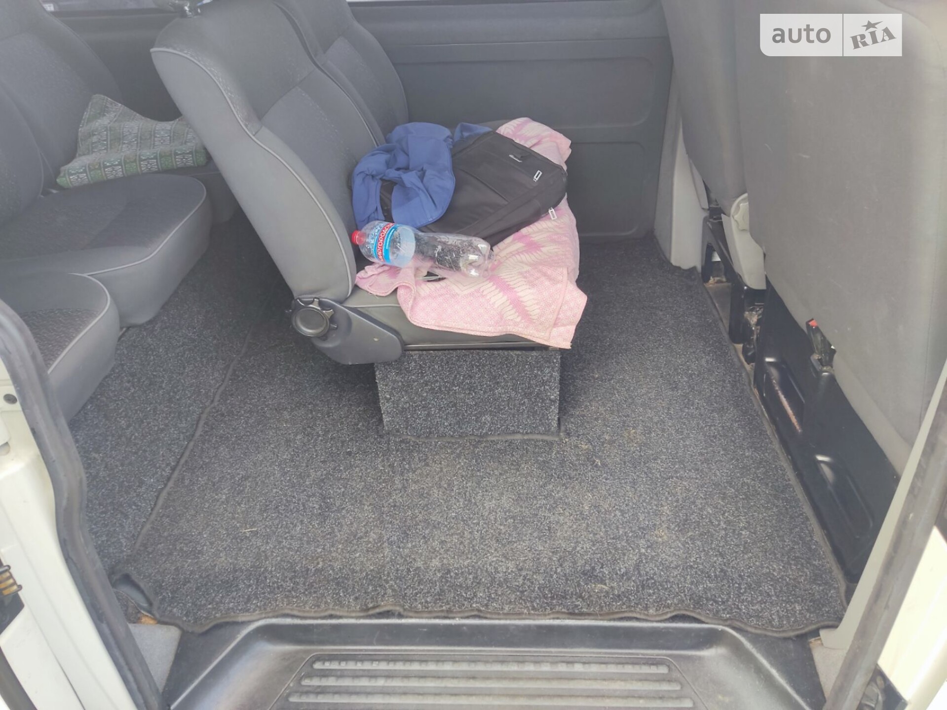 Volkswagen Transporter 2004 VIN WV1ZZZ7HZ4H059575 фото оголошення 10 з 19