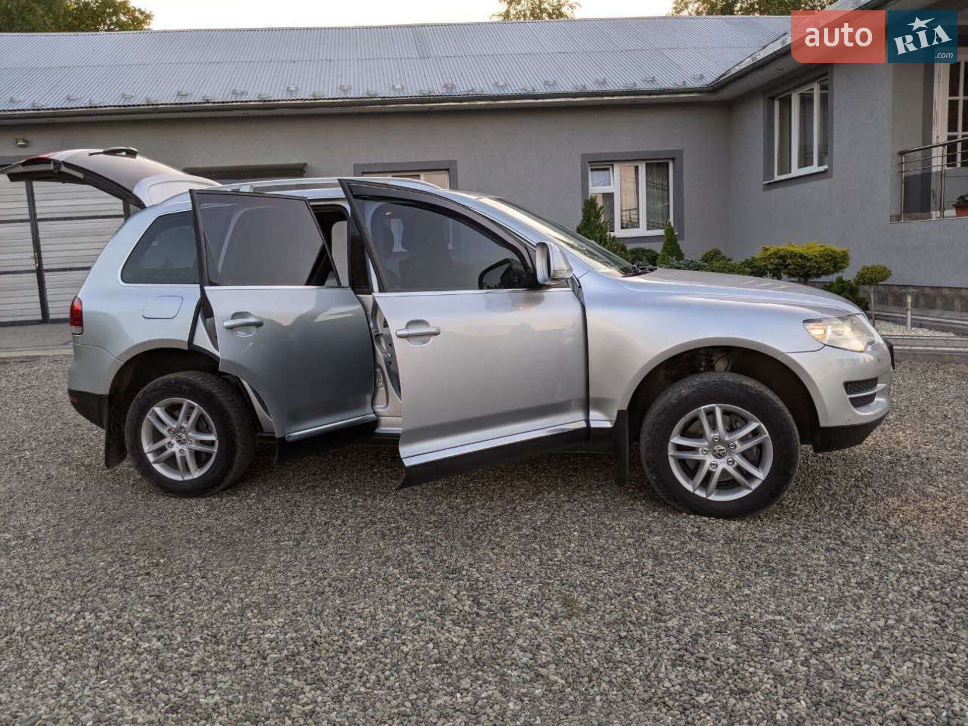 Volkswagen Touareg 2008 VIN WVGZZZ7LZ8Z001106 фото оголошення 2 з 33