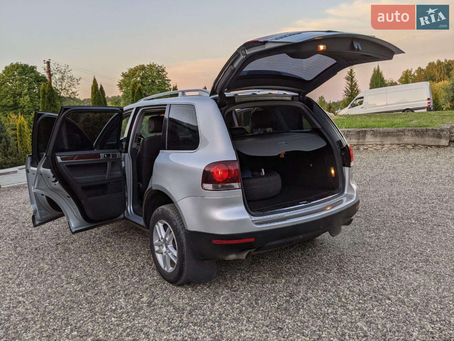 Volkswagen Touareg 2008 VIN WVGZZZ7LZ8Z001106 фото оголошення 11 з 33