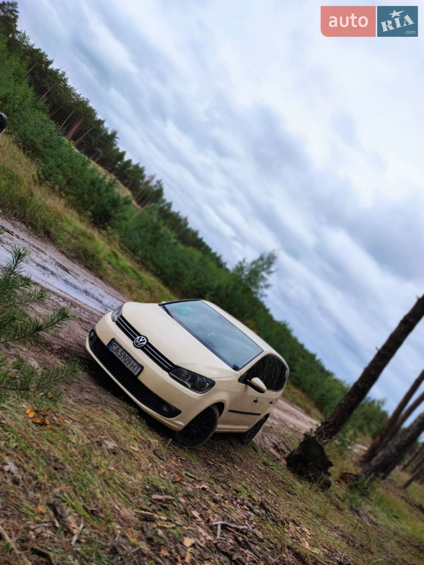 Volkswagen Touran 2011 VIN WVGZZZ1TZCW013276 фото оголошення 6 з 18