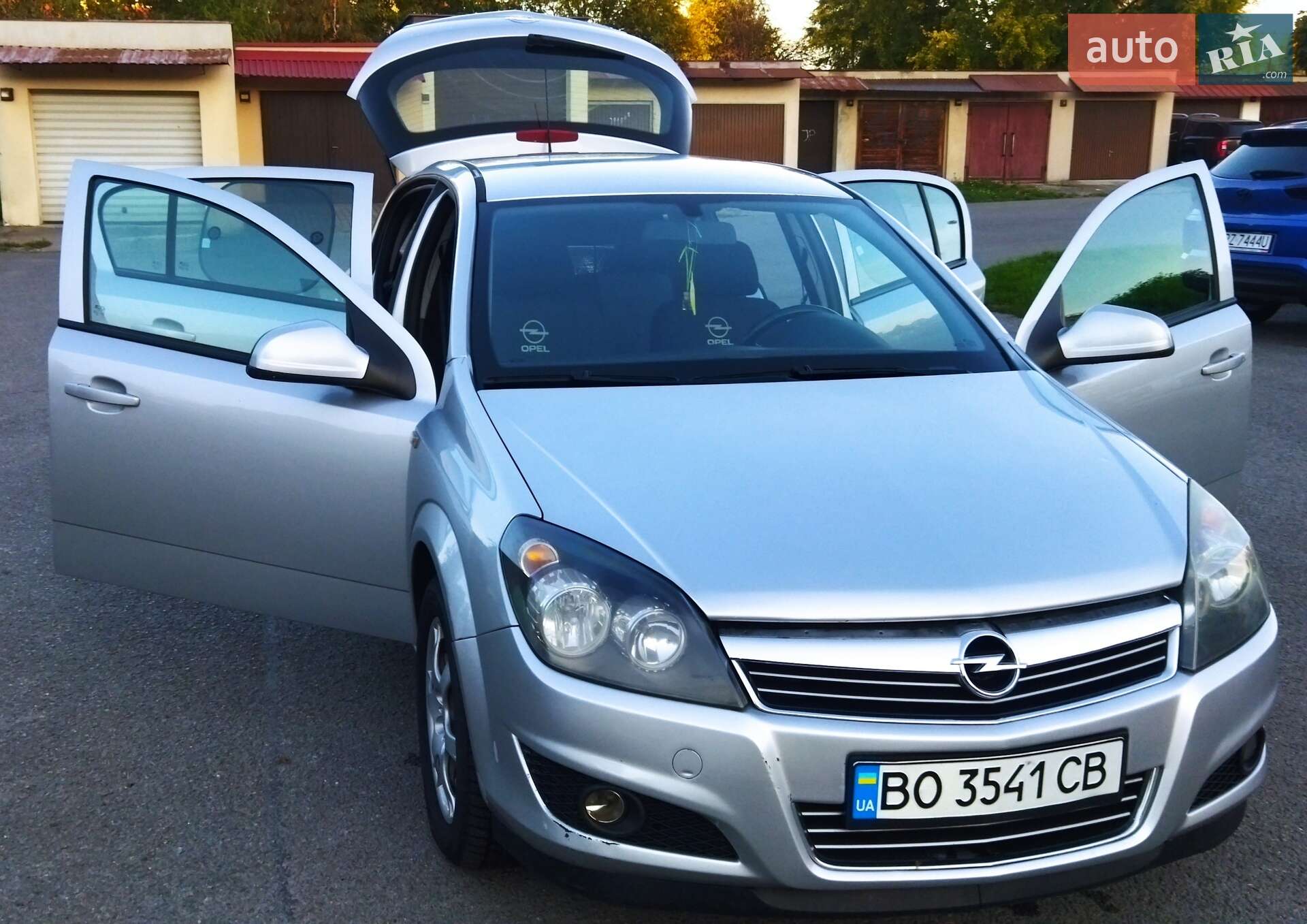 Opel Astra 2013 VIN W0L0AHL48D2079118 фото оголошення 2 з 19
