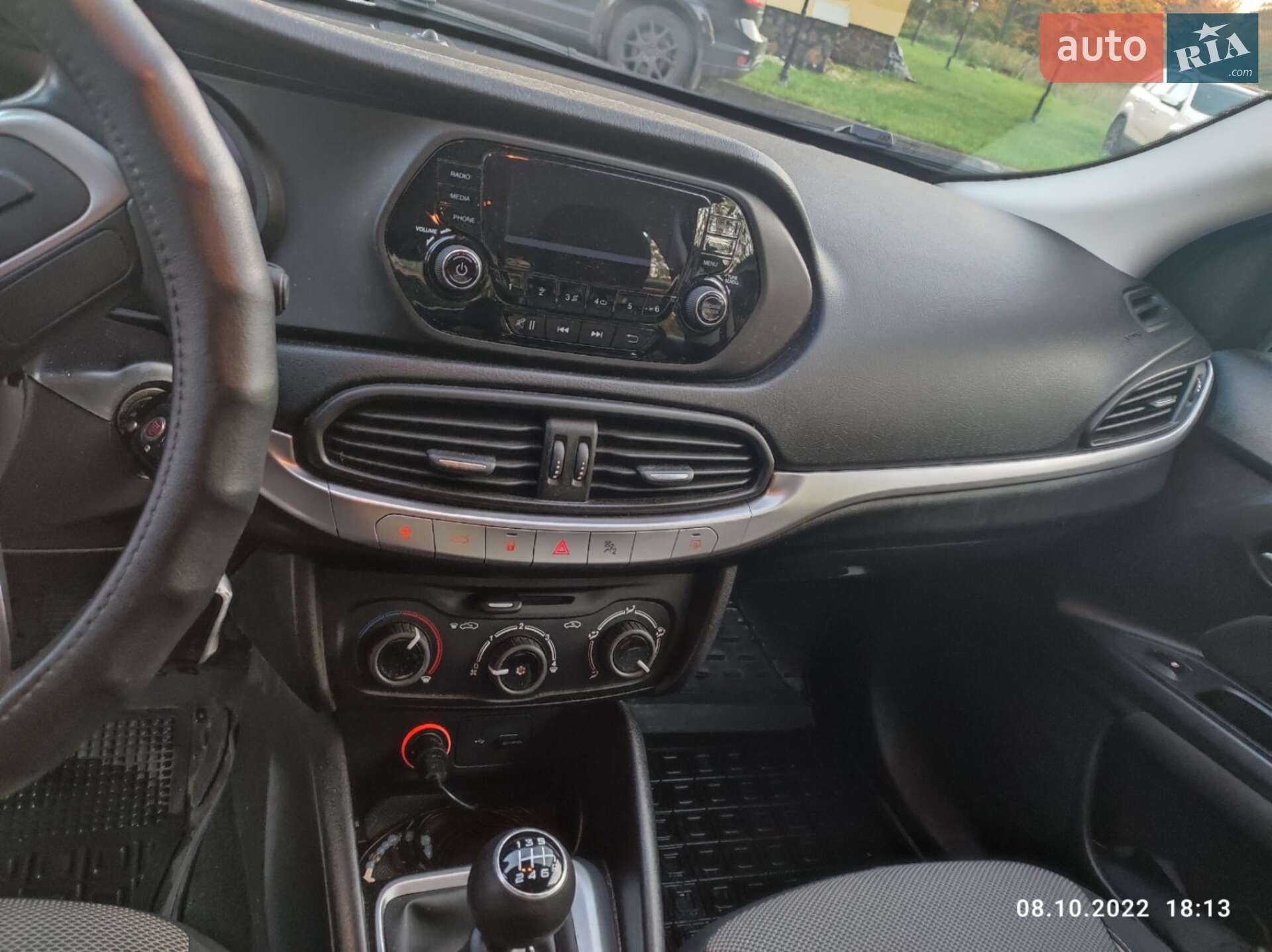 Fiat Tipo 2019 VIN ZFA35600006P15682 фото оголошення 12 з 19