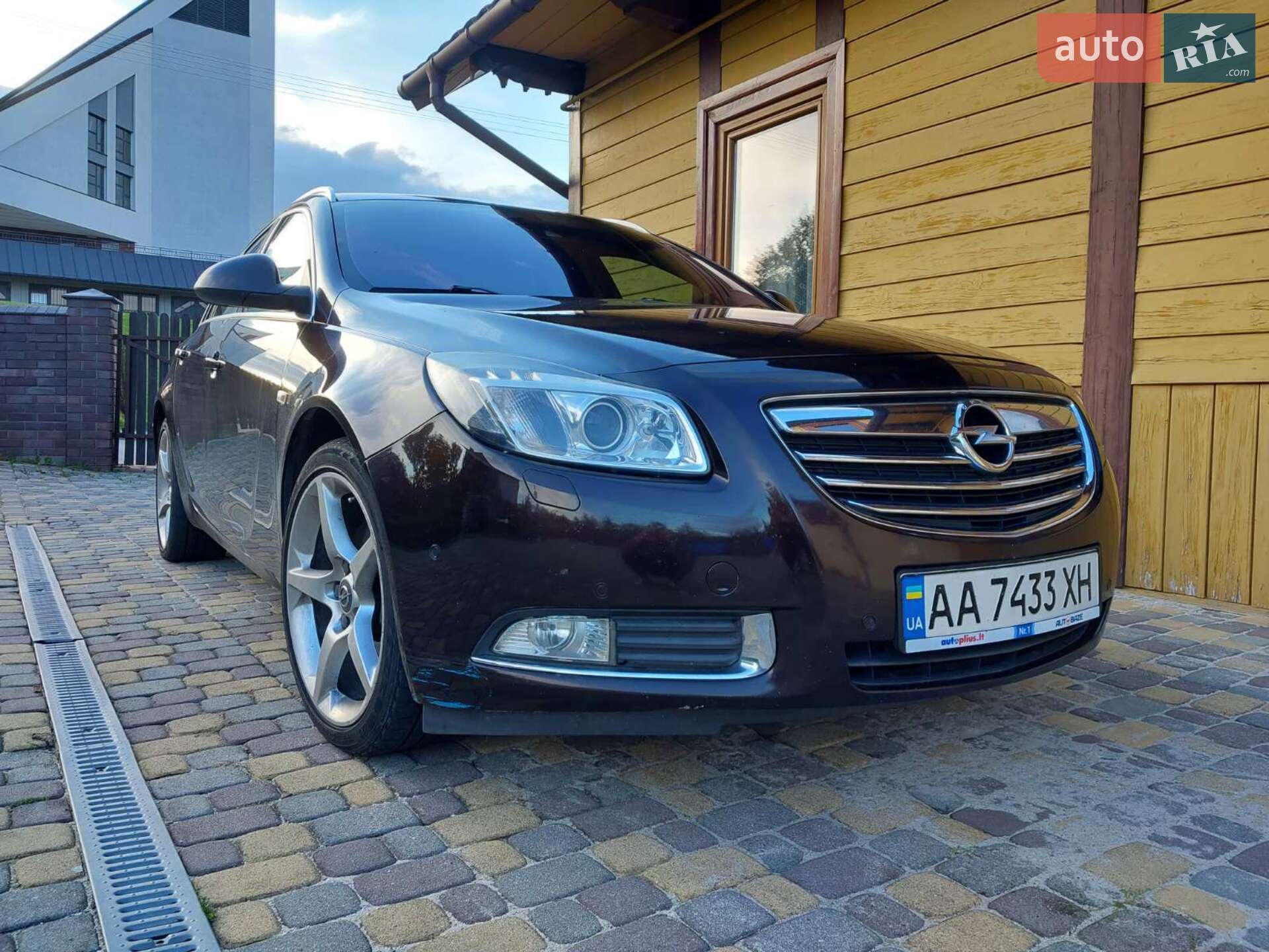 Opel Insignia 2011 VIN W0LGS8EM8B1123818 фото оголошення 2 з 16