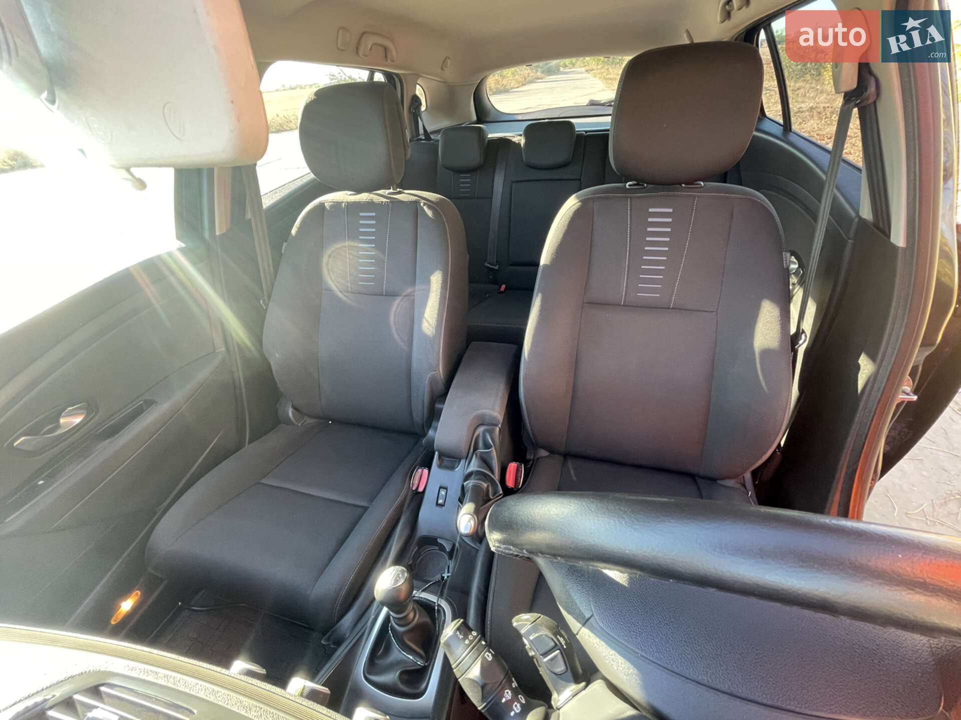 Renault Megane 2010 VIN VF1KZ1G0644349099 фото оголошення 8 з 27