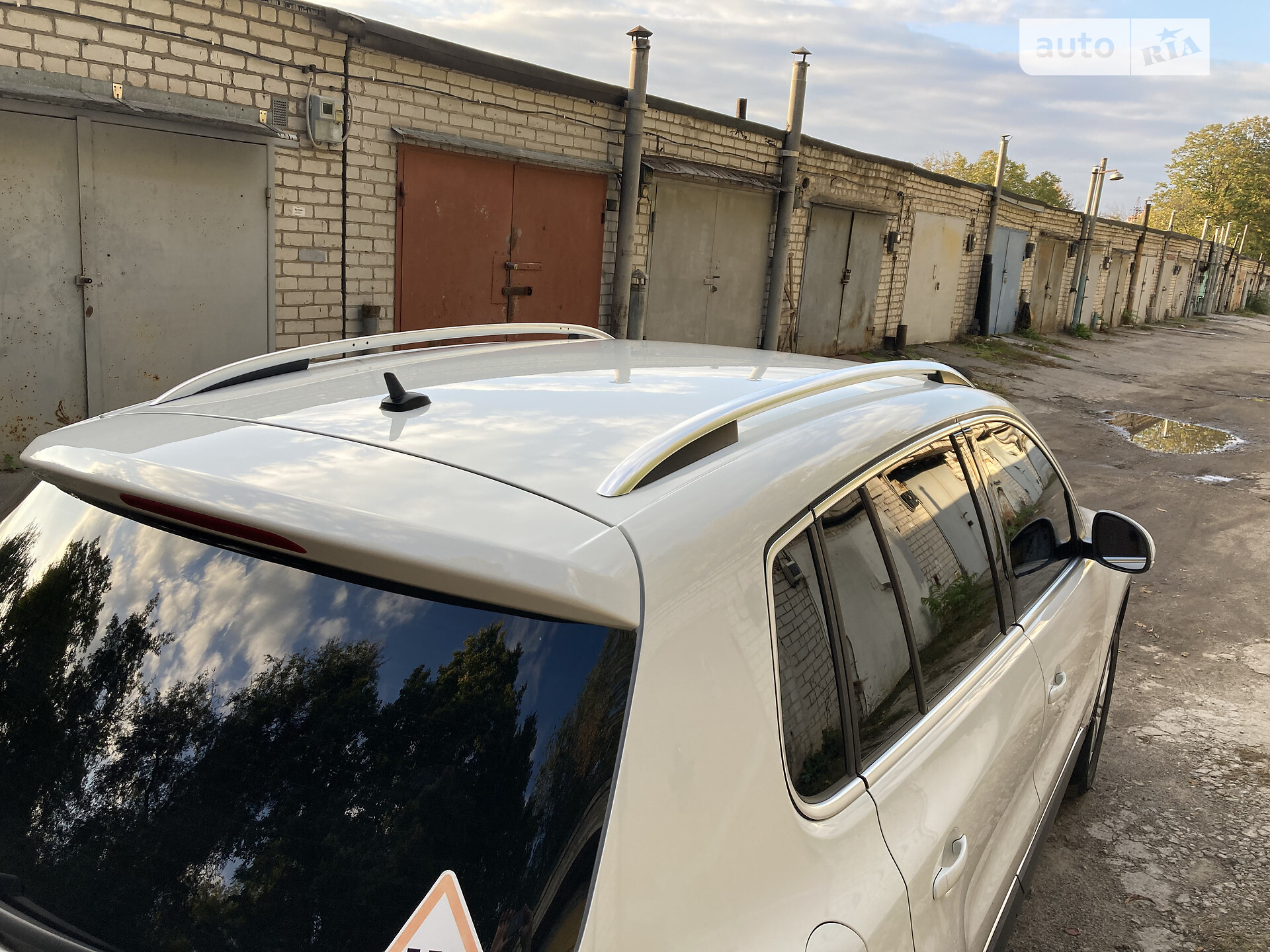 Volkswagen Tiguan 2014 VIN WVGZZZ5NZEW072397 фото оголошення 4 з 31