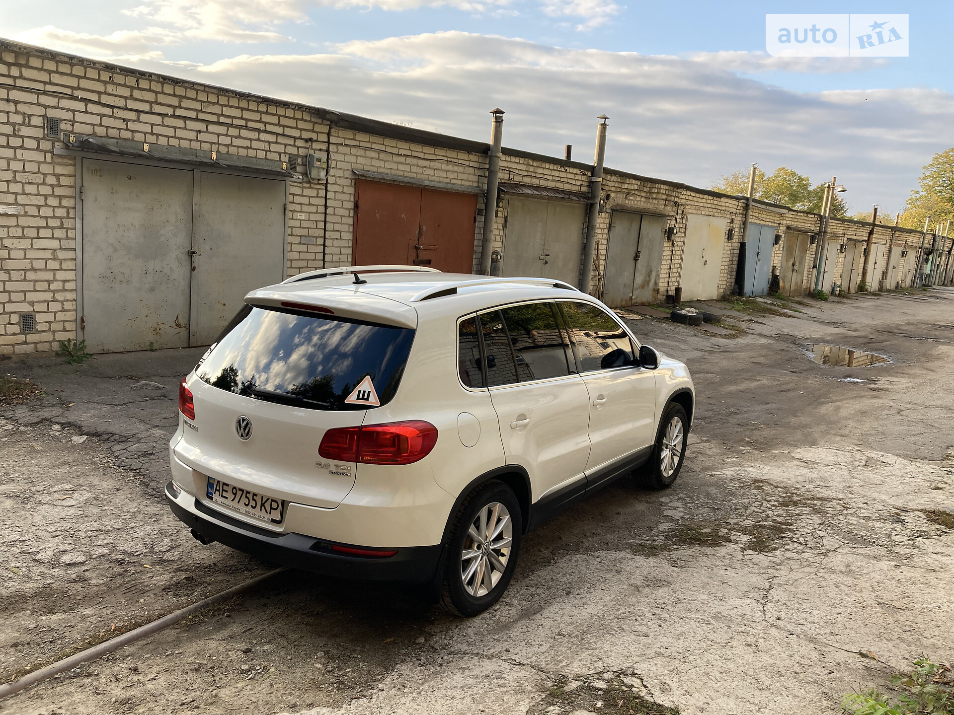 Volkswagen Tiguan 2014 VIN WVGZZZ5NZEW072397 фото оголошення 3 з 31