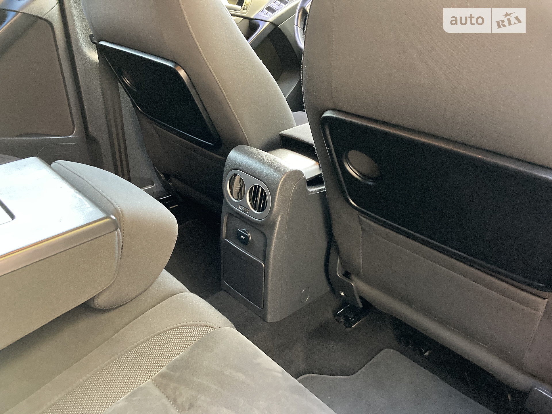 Volkswagen Tiguan 2014 VIN WVGZZZ5NZEW072397 фото оголошення 5 з 31