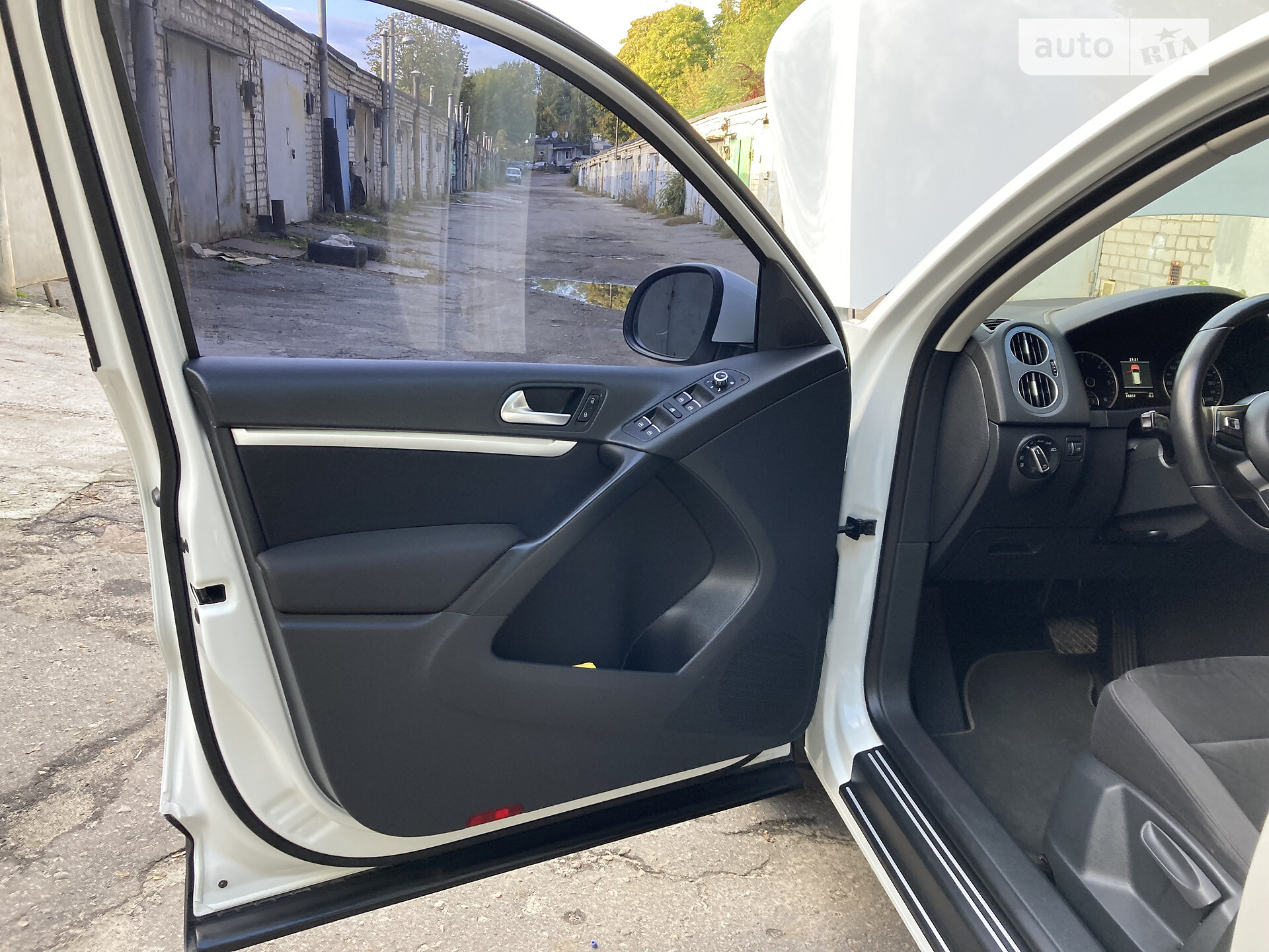 Volkswagen Tiguan 2014 VIN WVGZZZ5NZEW072397 фото оголошення 27 з 31