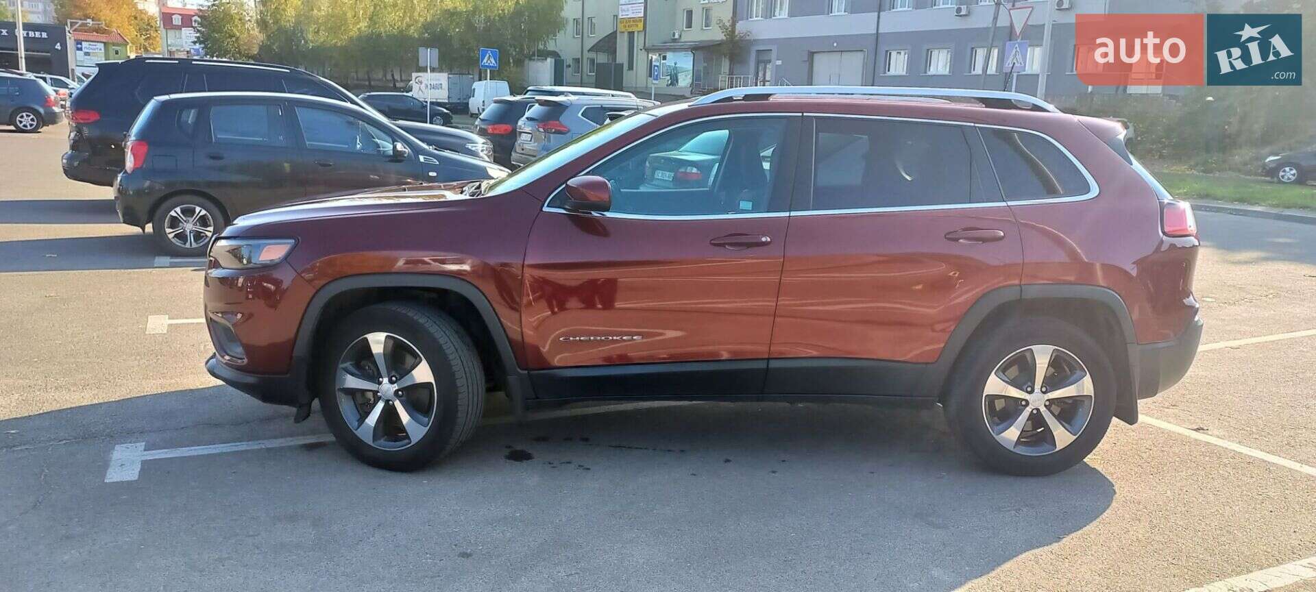 Jeep Cherokee 2019 VIN 1C4PJMCX8KD127523 фото оголошення 7 з 46