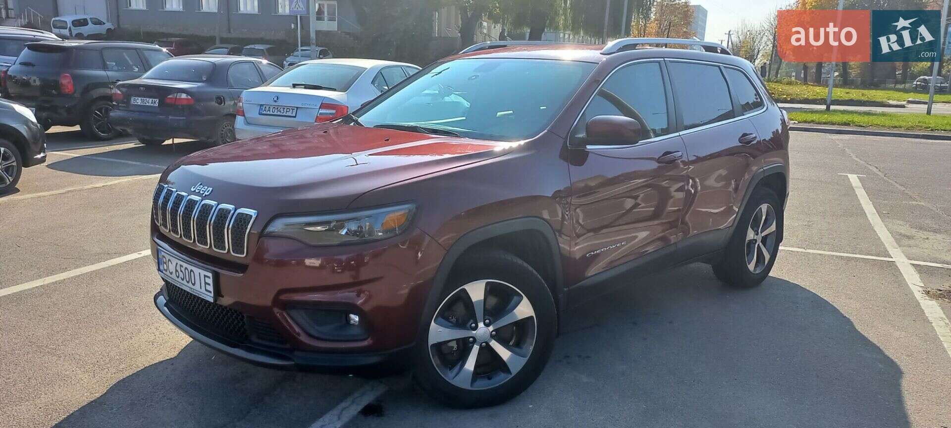 Jeep Cherokee 2019 VIN 1C4PJMCX8KD127523 фото оголошення 9 з 46