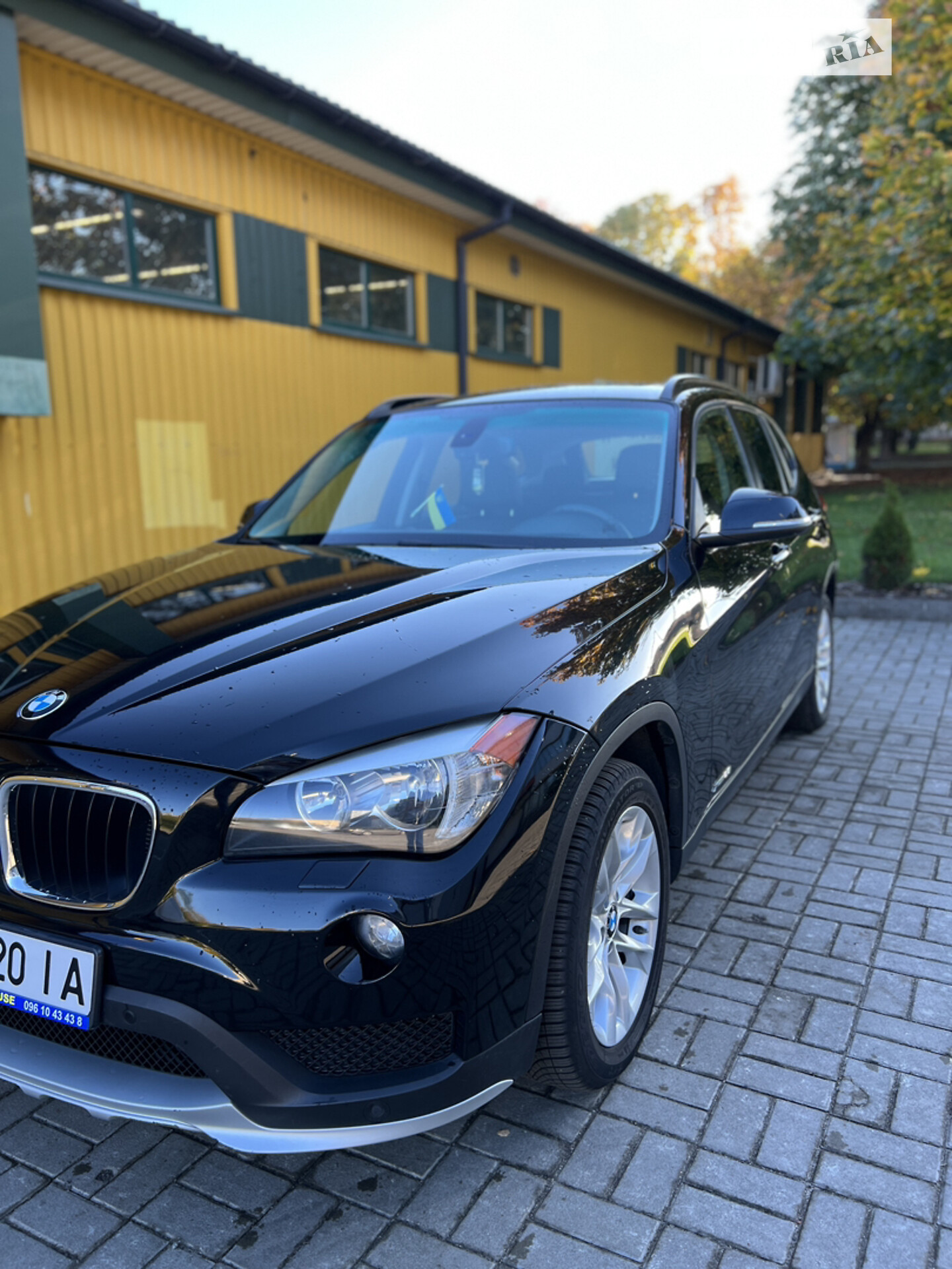 BMW X1 2014 VIN WBAVL1C50FVY27659 фото оголошення 2 з 30