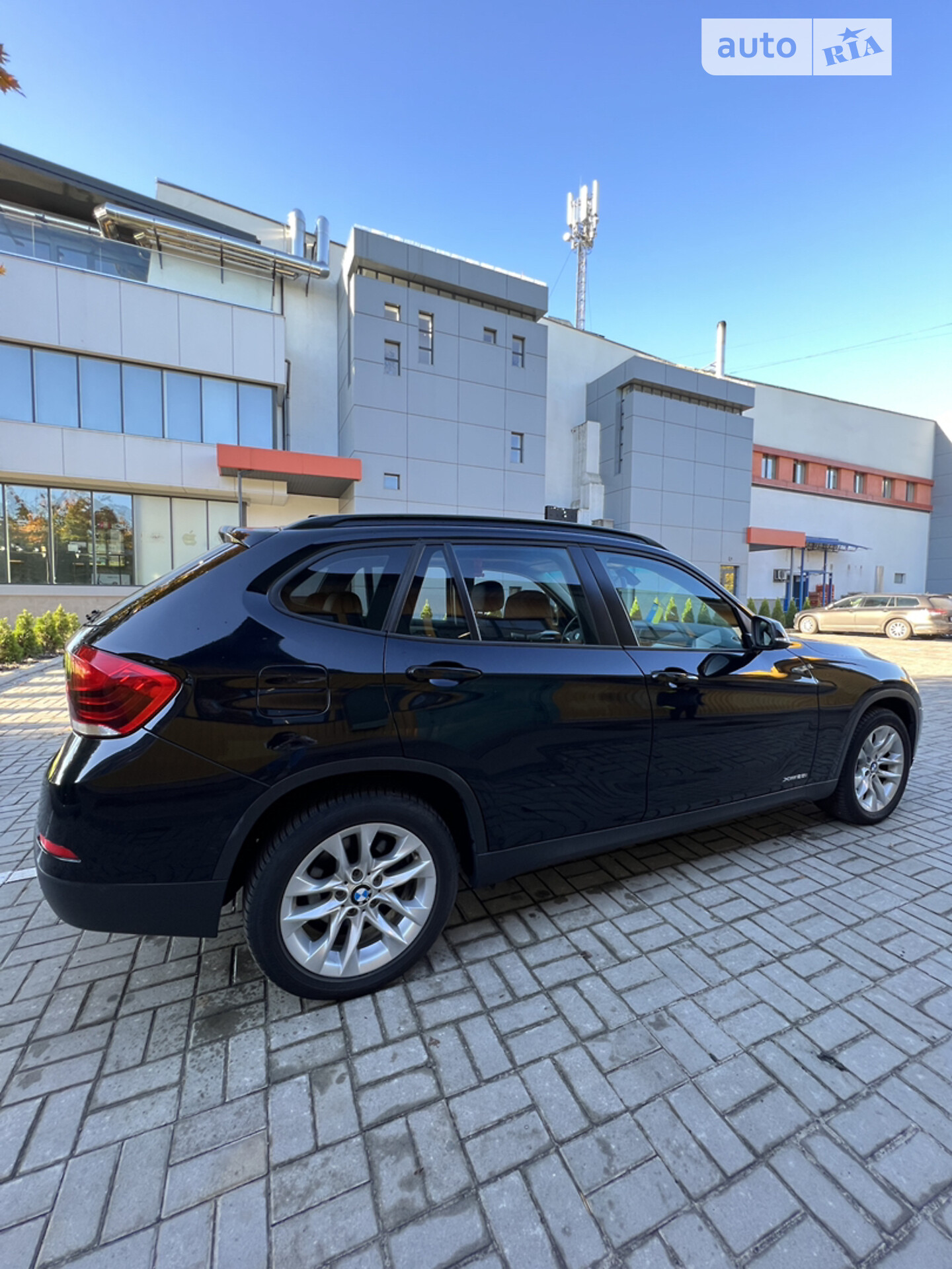 BMW X1 2014 VIN WBAVL1C50FVY27659 фото оголошення 6 з 30