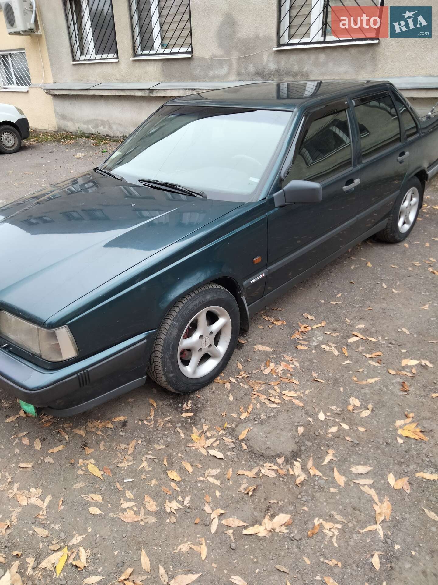 Volvo 850 1993 VIN YV1LS5102P2074569 фото оголошення 2 з 10