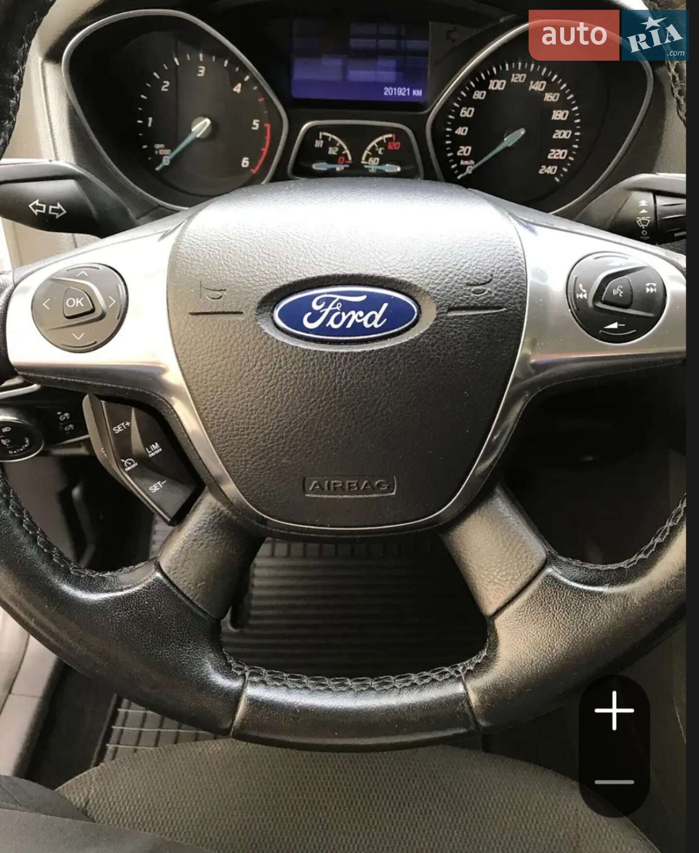 Ford Focus 2013 VIN WF0LXXGCBLDR84285 фото оголошення 17 з 22