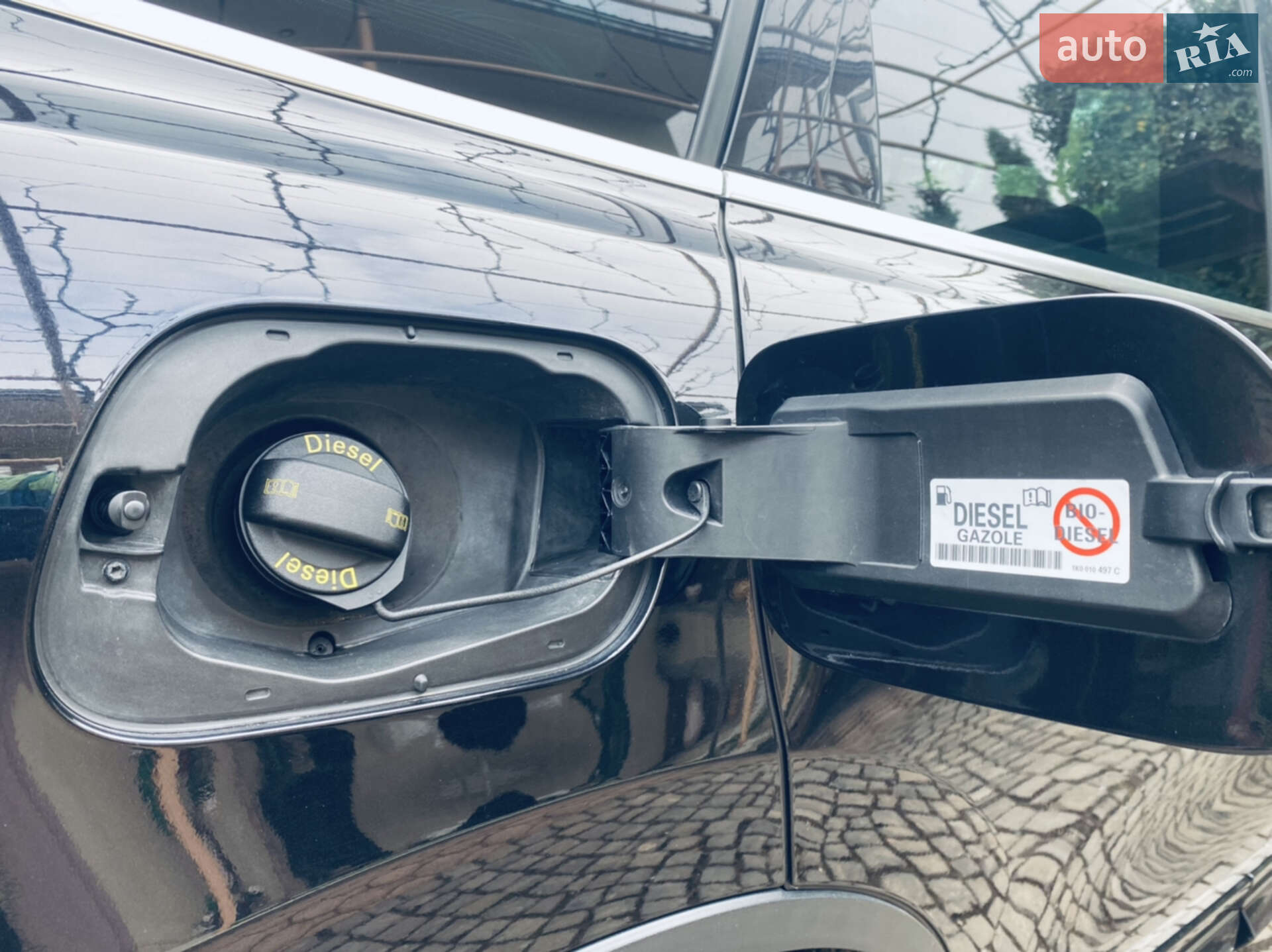 Volkswagen Touareg R 2014 VIN WVGZZZ7PZED041120 фото оголошення 33 з 35