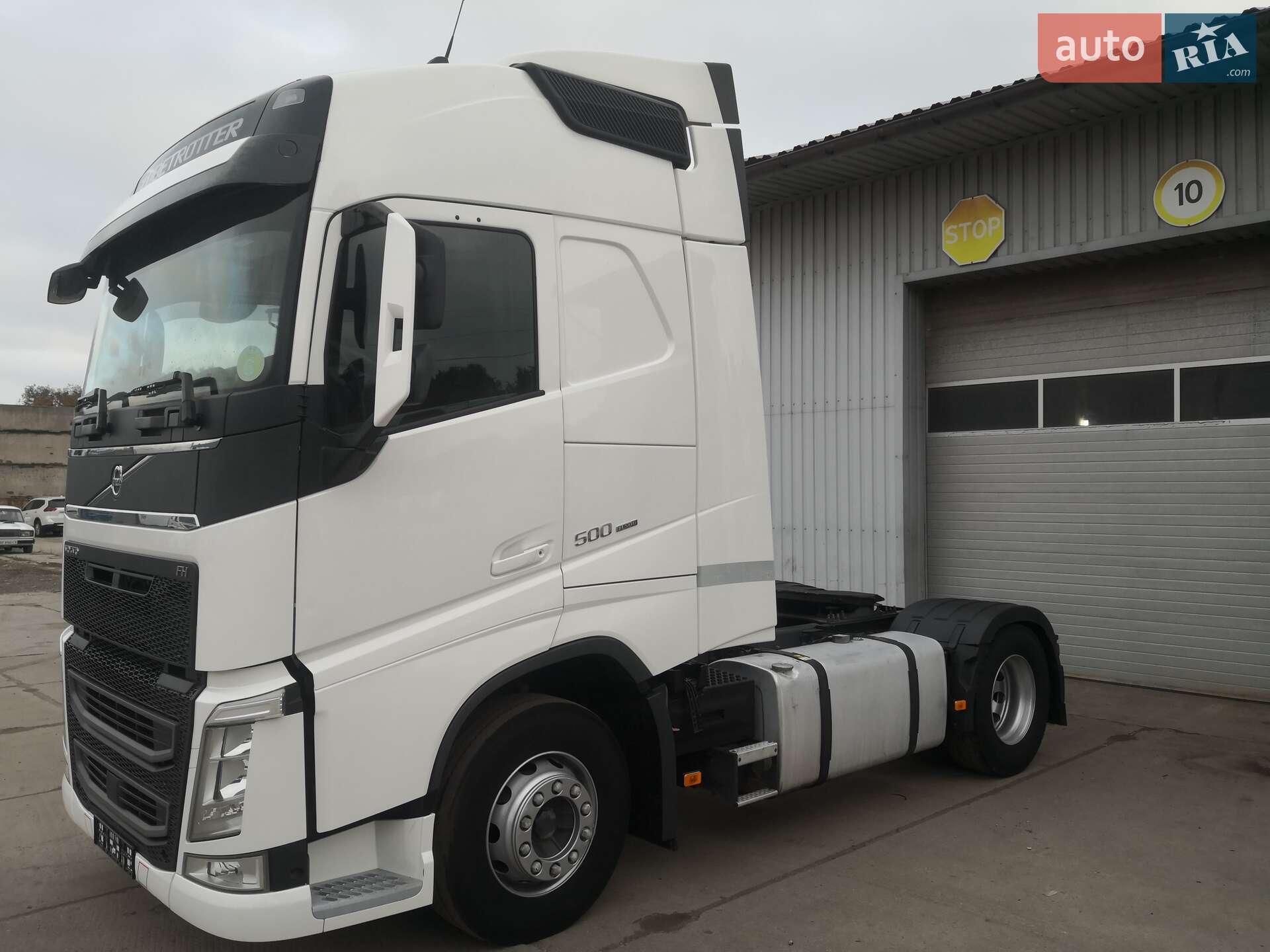 VOLVO FH 2017 VIN YV2RT40A9HB830027 фото оголошення 6 з 12