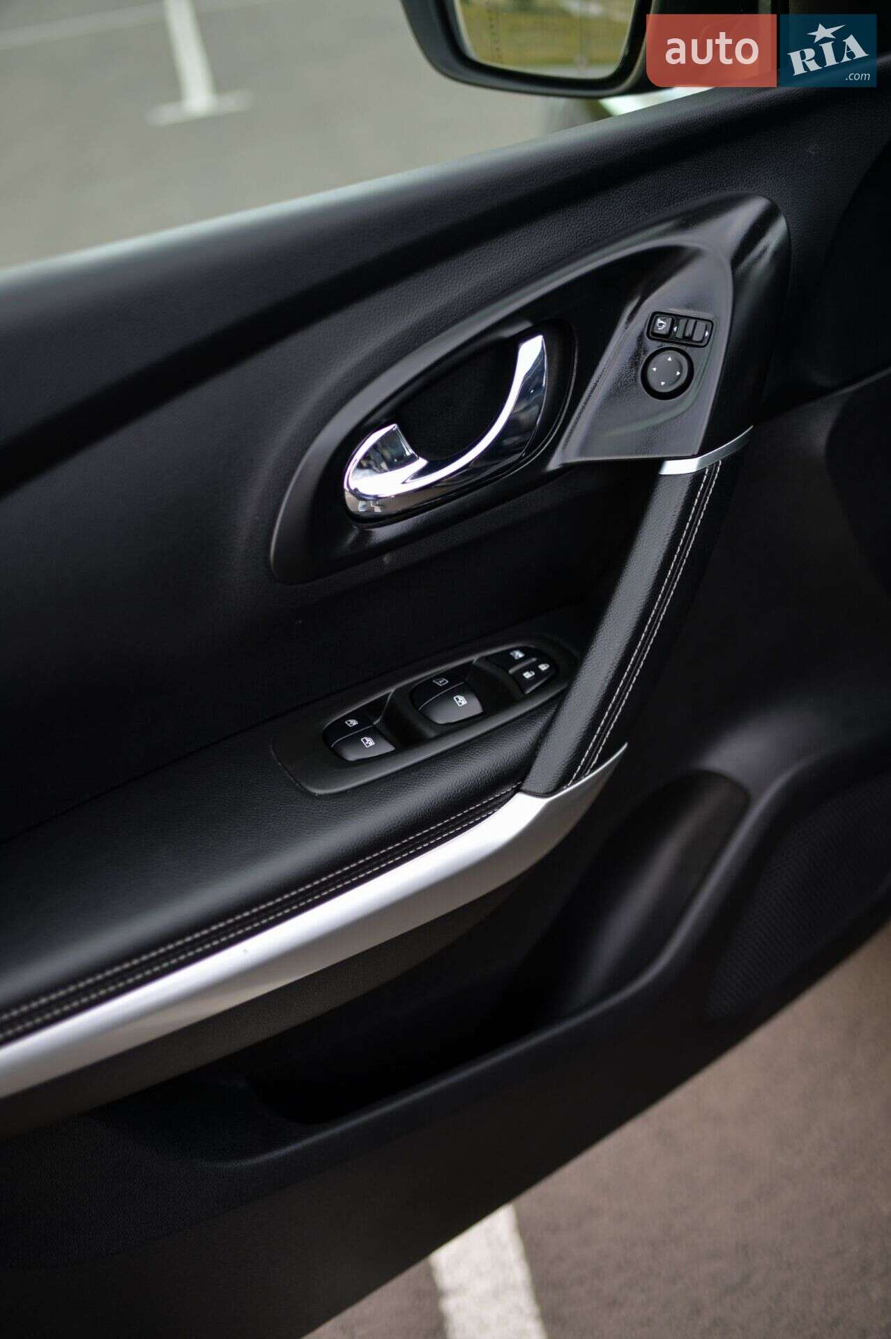 Renault Kadjar 2018 VIN VF1RFE00360469934 фото оголошення 10 з 19