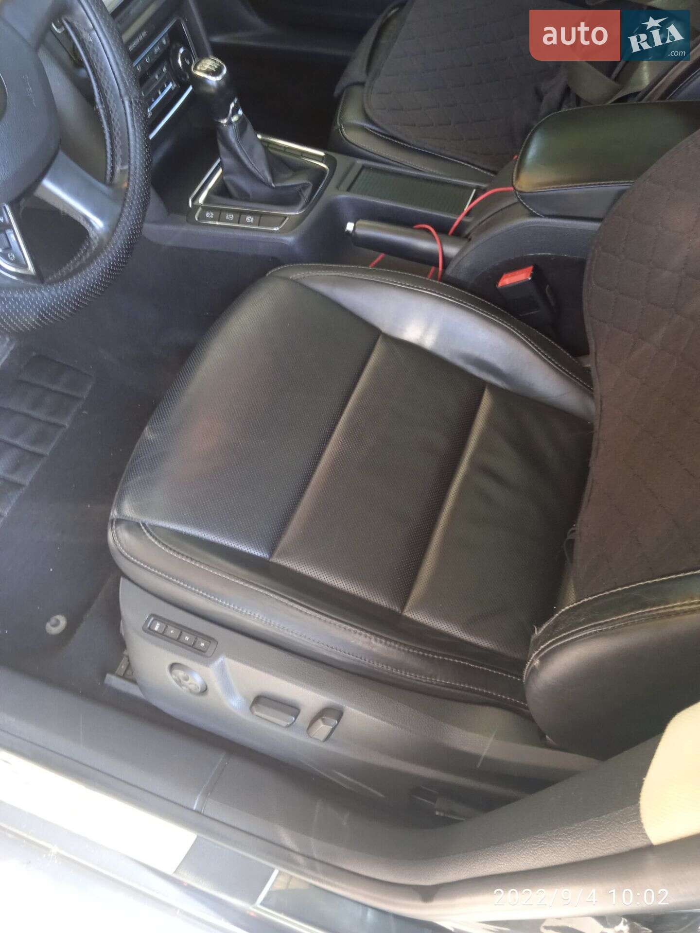Skoda Superb 2014 VIN TMBJF93T4F9030748 фото оголошення 7 з 9