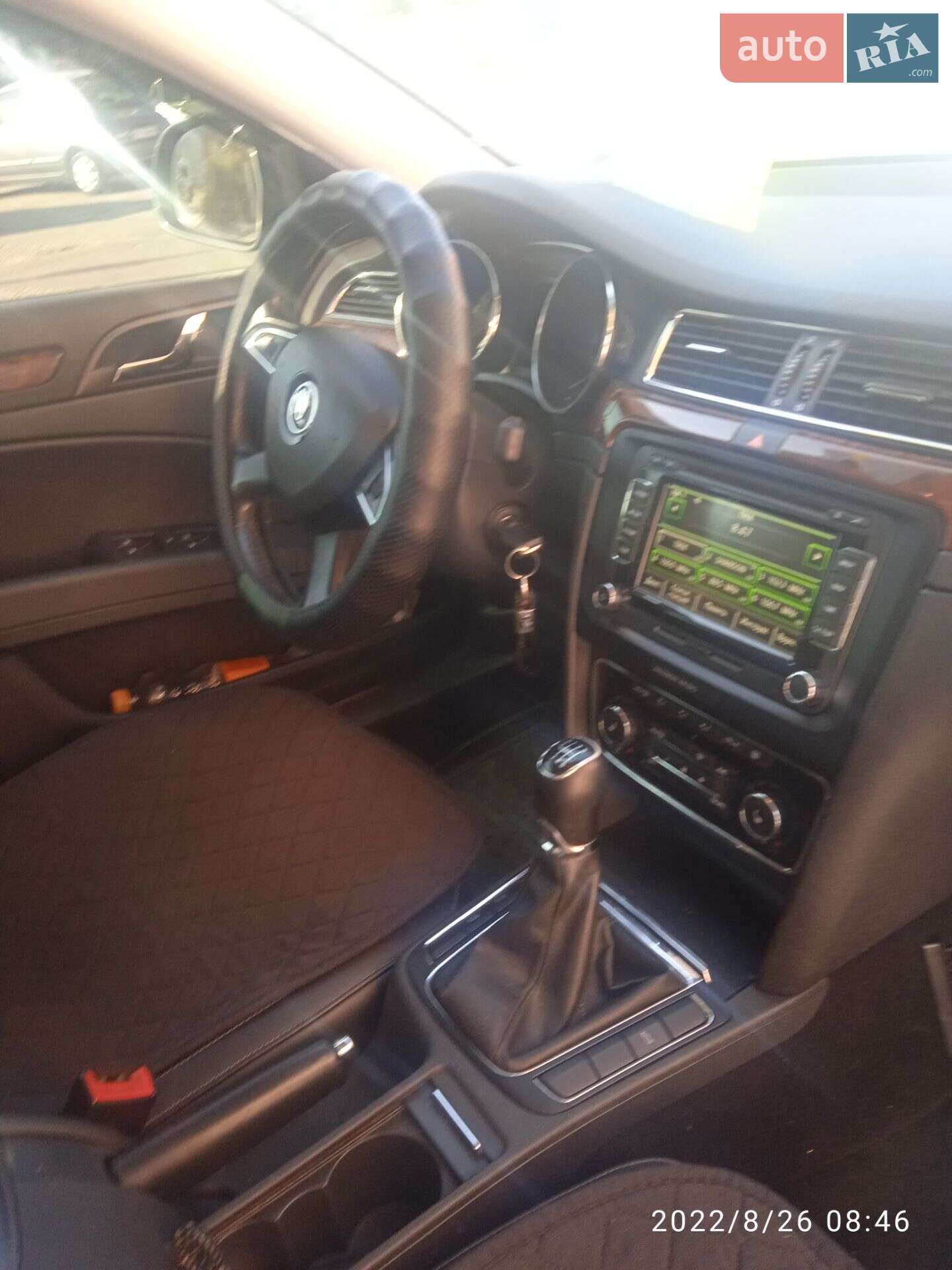 Skoda Superb 2014 VIN TMBJF93T4F9030748 фото оголошення 8 з 9
