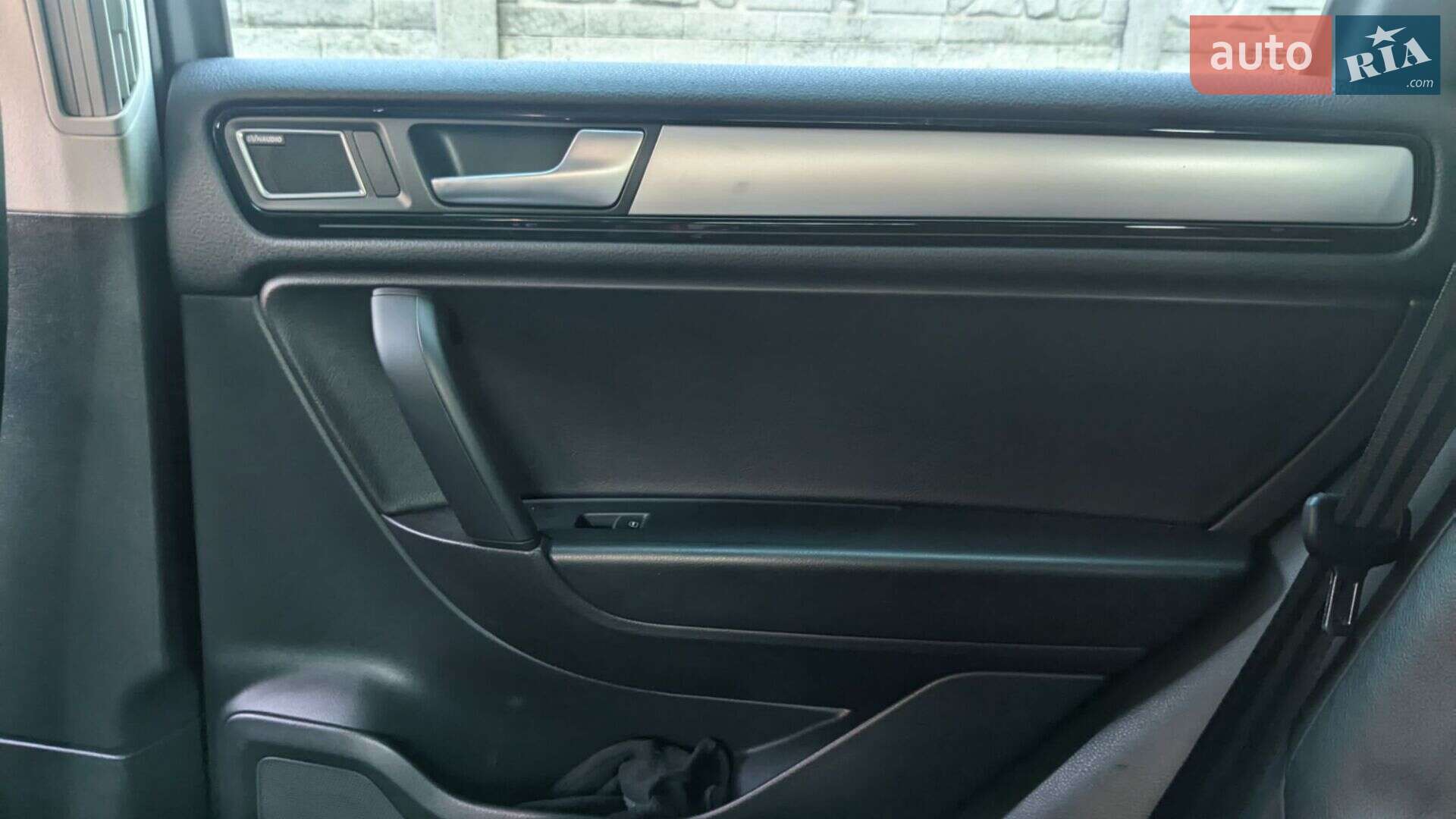 Volkswagen Touareg 2014 VIN WVGZZZ7PZED043880 фото оголошення 9 з 15