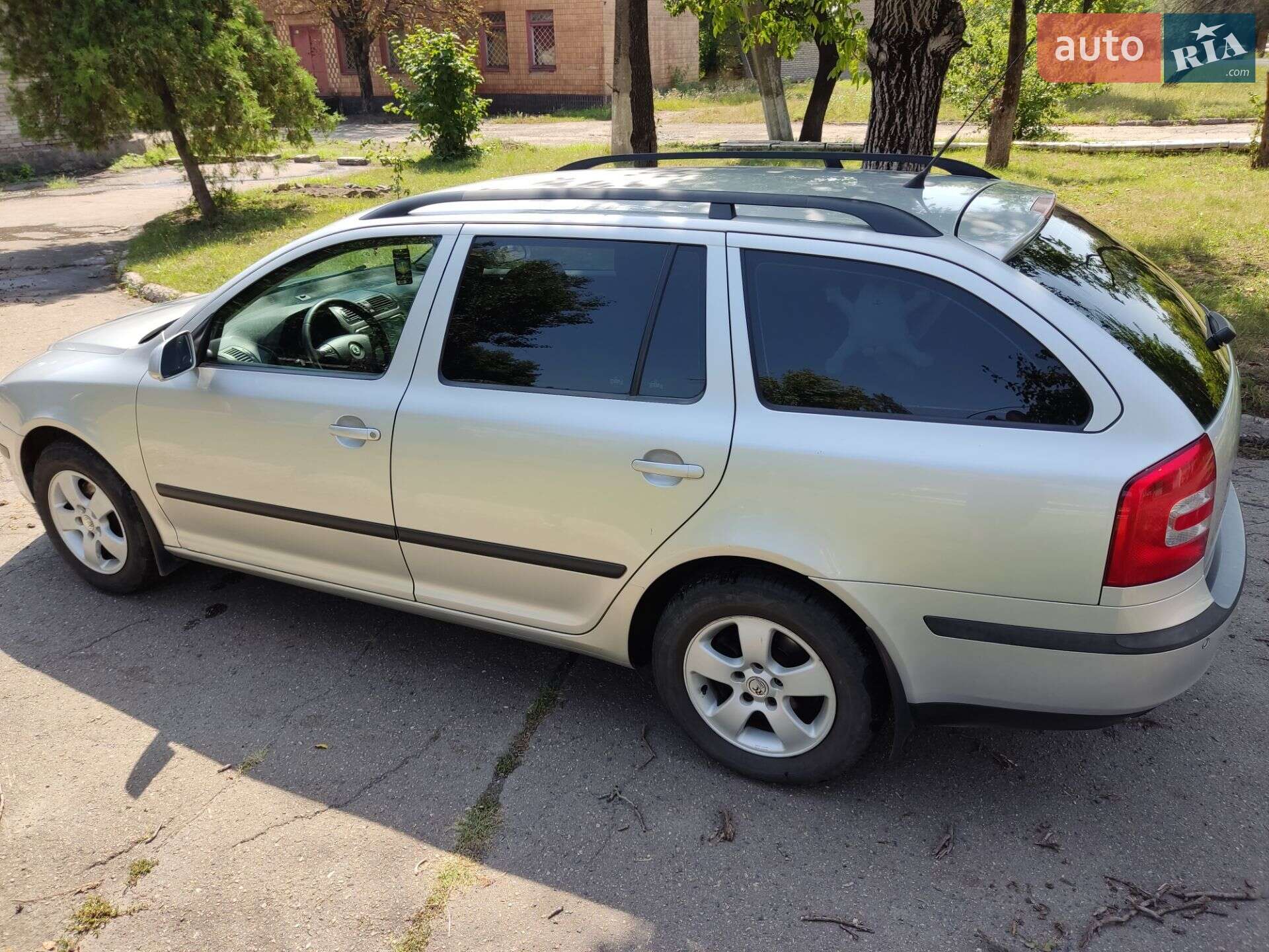 Skoda Octavia 2005 VIN TMBGB61Z052076564 фото оголошення 2 з 12