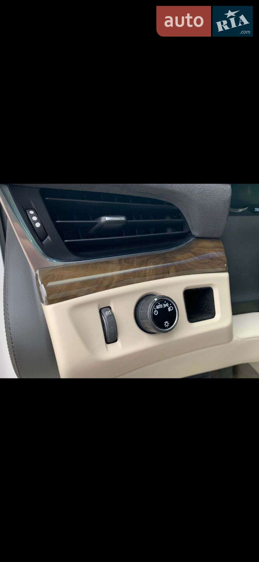 Cadillac Escalade 2017 VIN 1GYS3BKJXJR106805 фото оголошення 20 з 35
