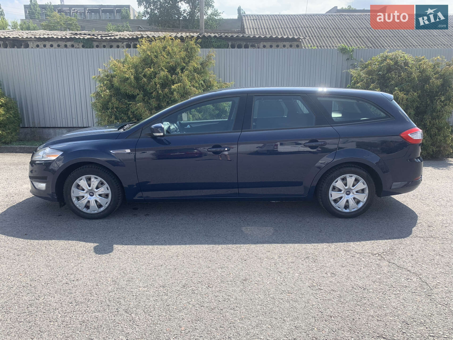 Ford Mondeo 2013 VIN WF0GXXGBBGDU06717 фото оголошення 4 з 17