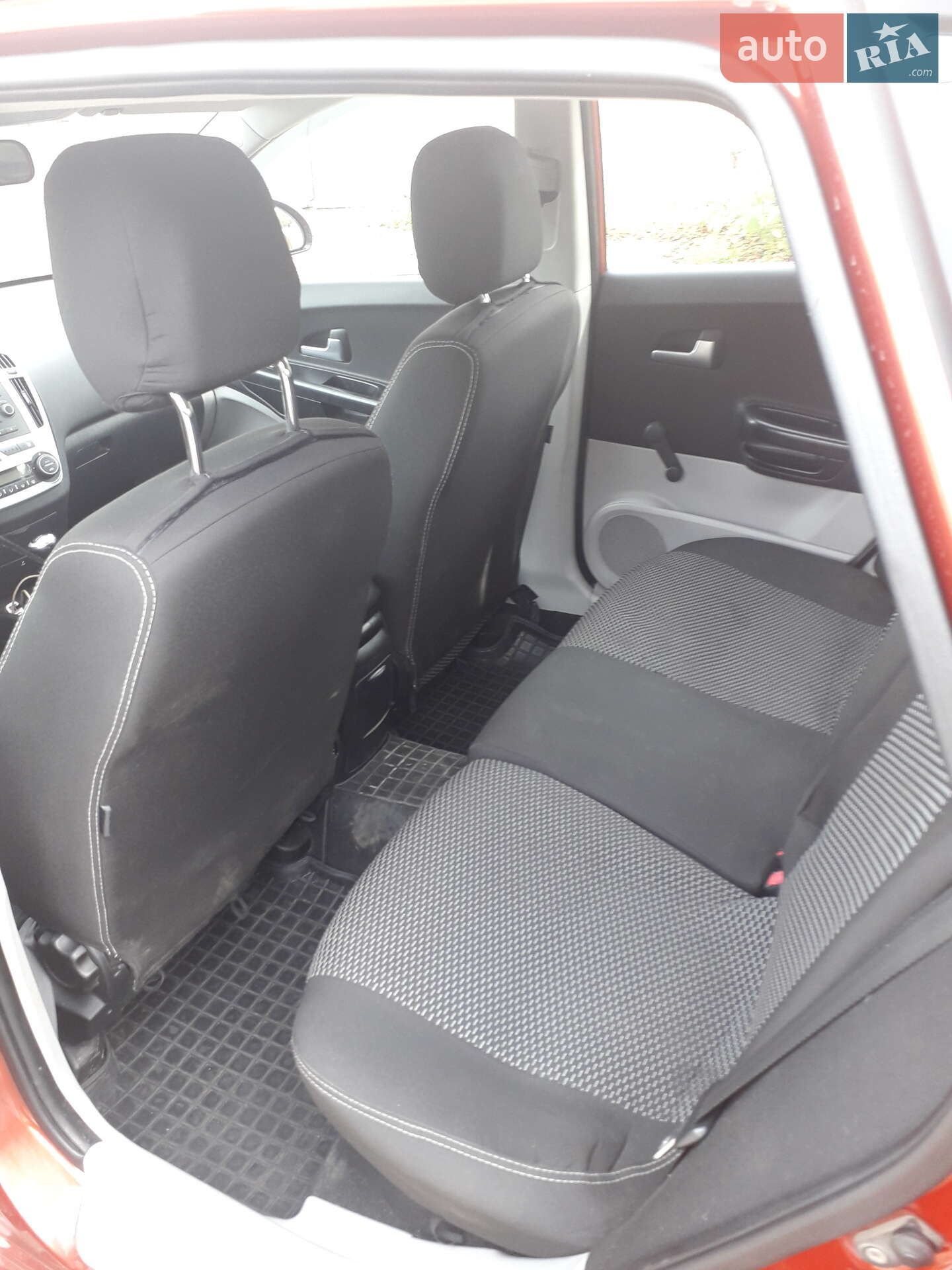 Kia Ceed 2008 VIN U5YFF24428L117209 фото оголошення 7 з 9