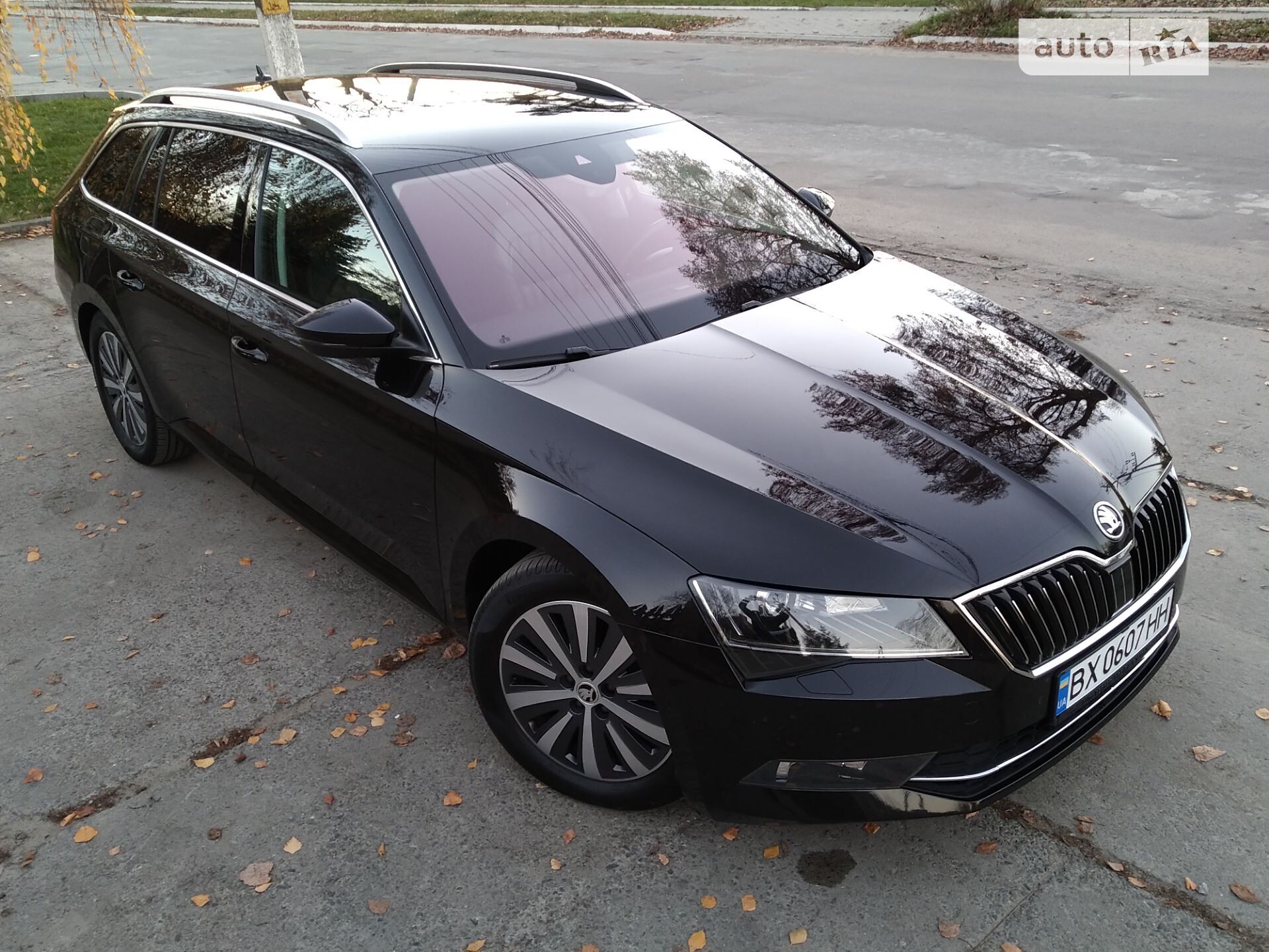 Skoda Superb 2018 VIN TMBJG9NP3J7580234 фото оголошення 5 з 152