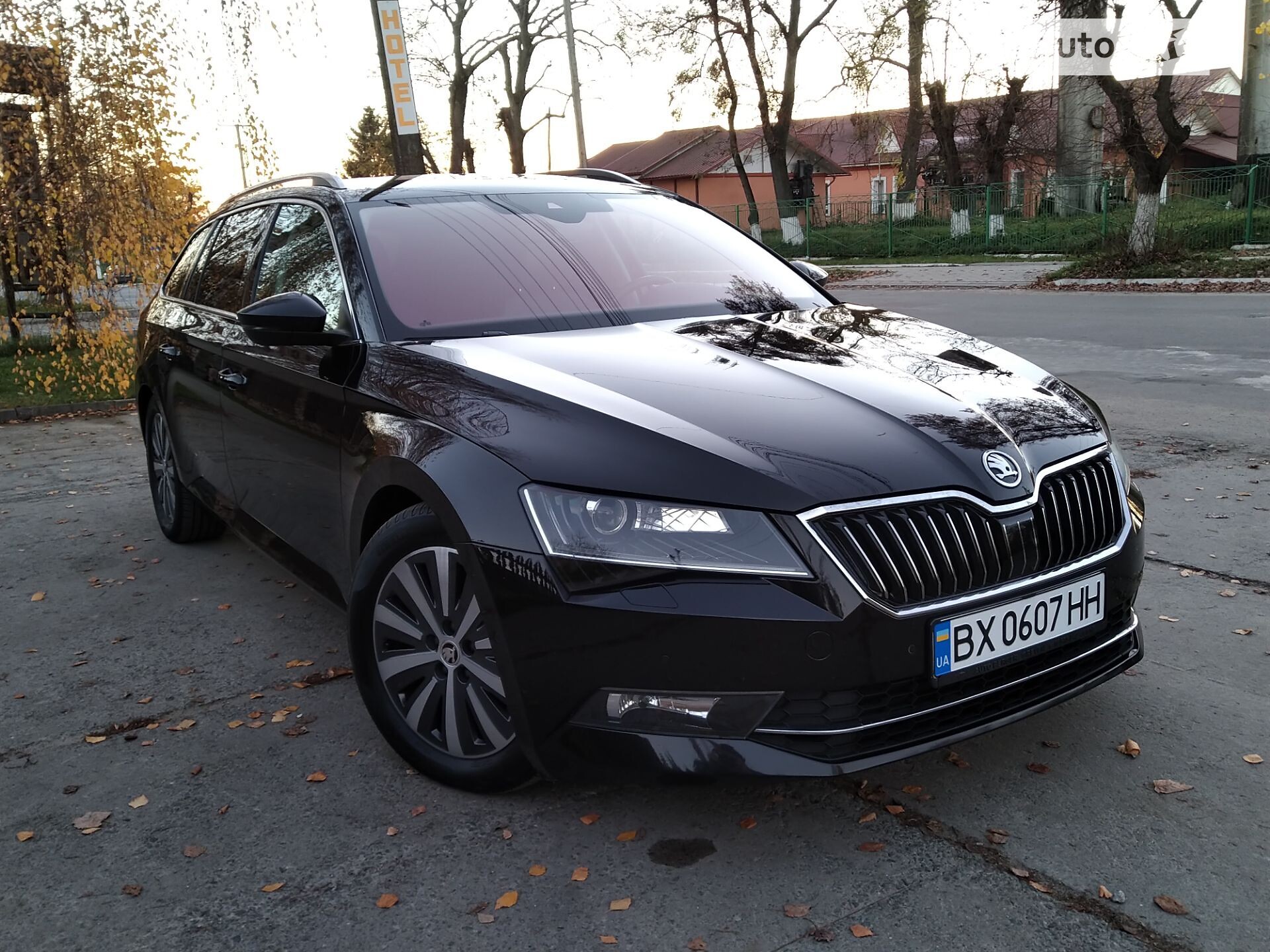 Skoda Superb 2018 VIN TMBJG9NP3J7580234 фото оголошення 7 з 152