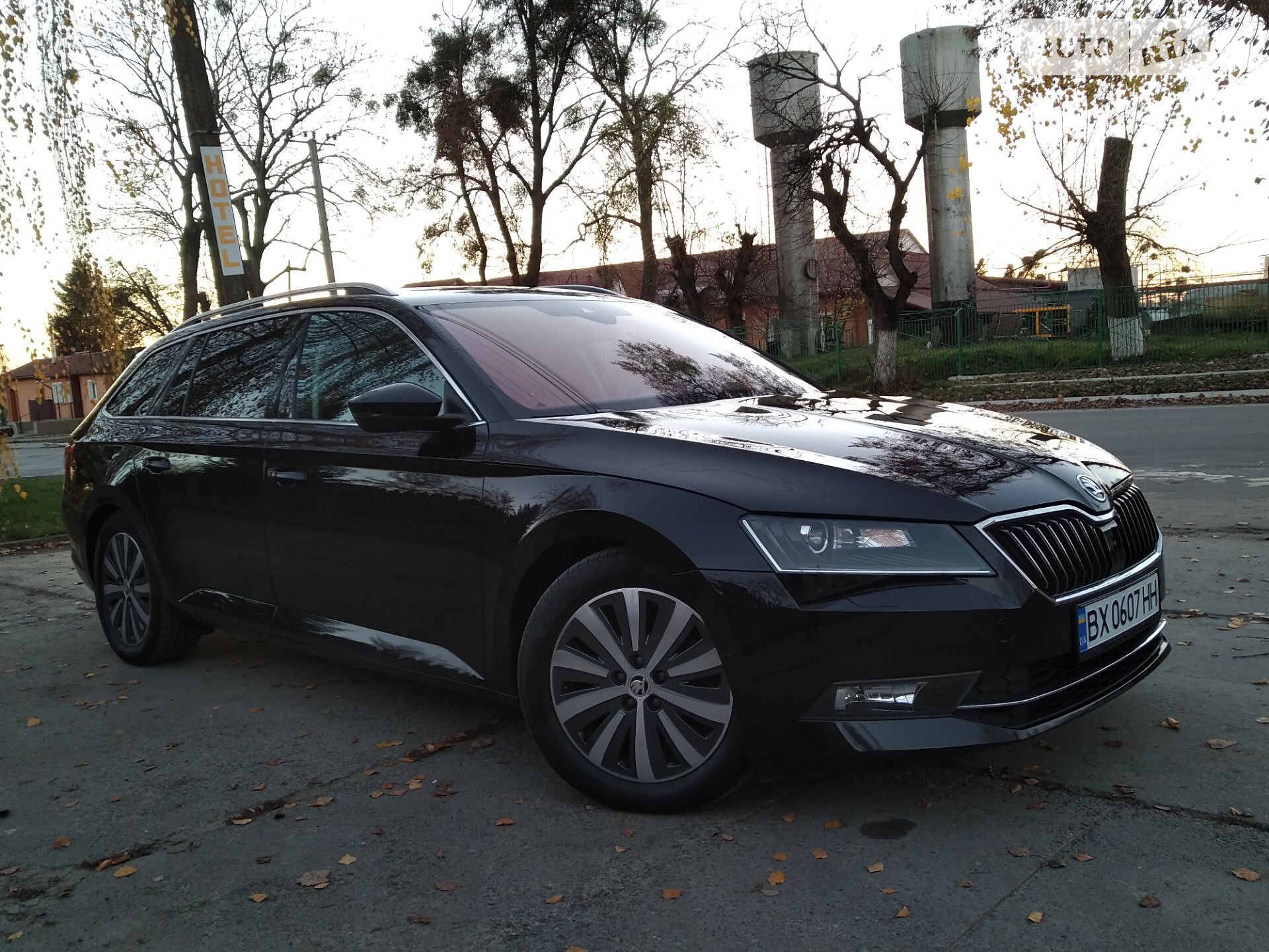 Skoda Superb 2018 VIN TMBJG9NP3J7580234 фото оголошення 10 з 152