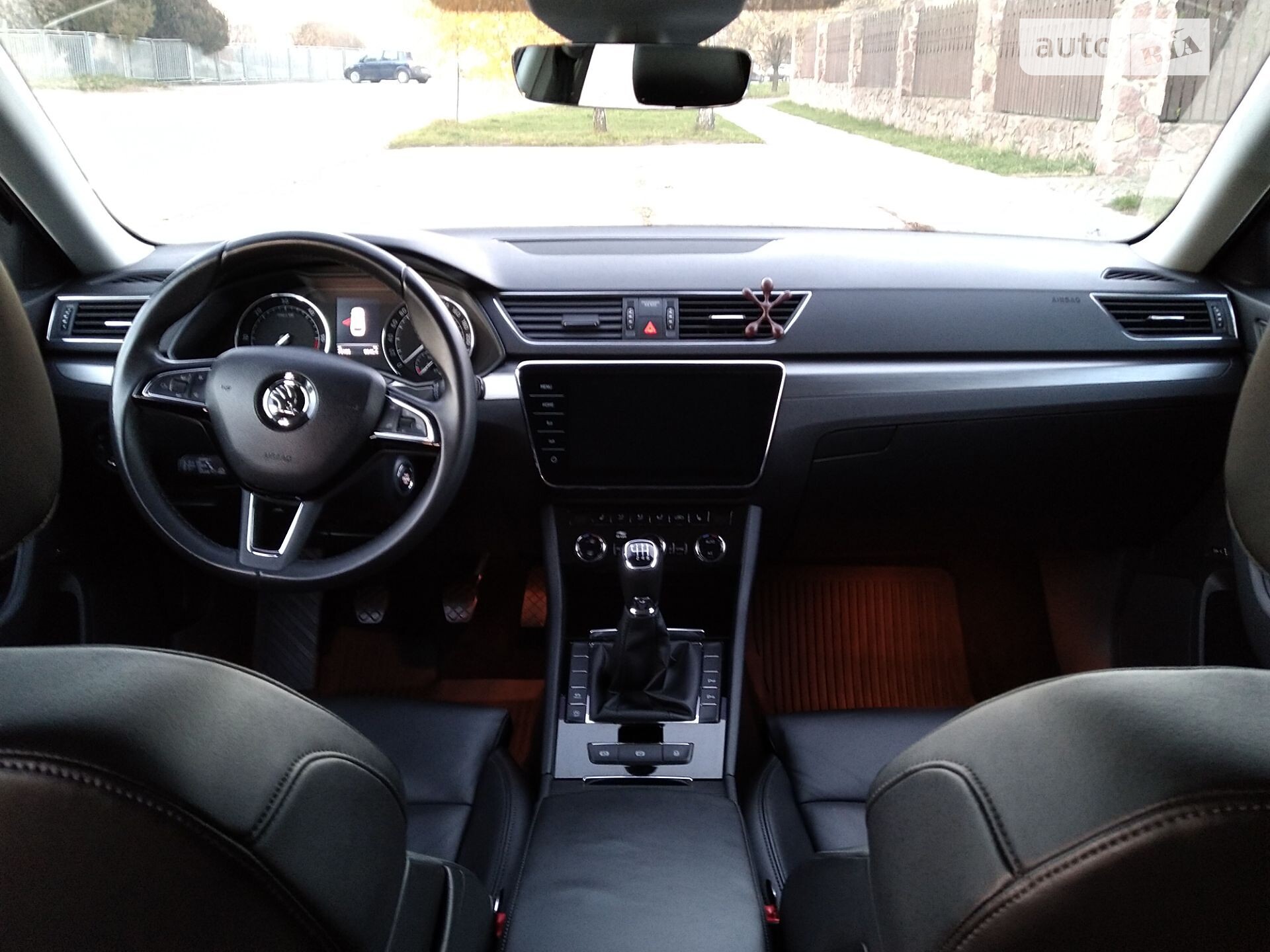 Skoda Superb 2018 VIN TMBJG9NP3J7580234 фото оголошення 15 з 152
