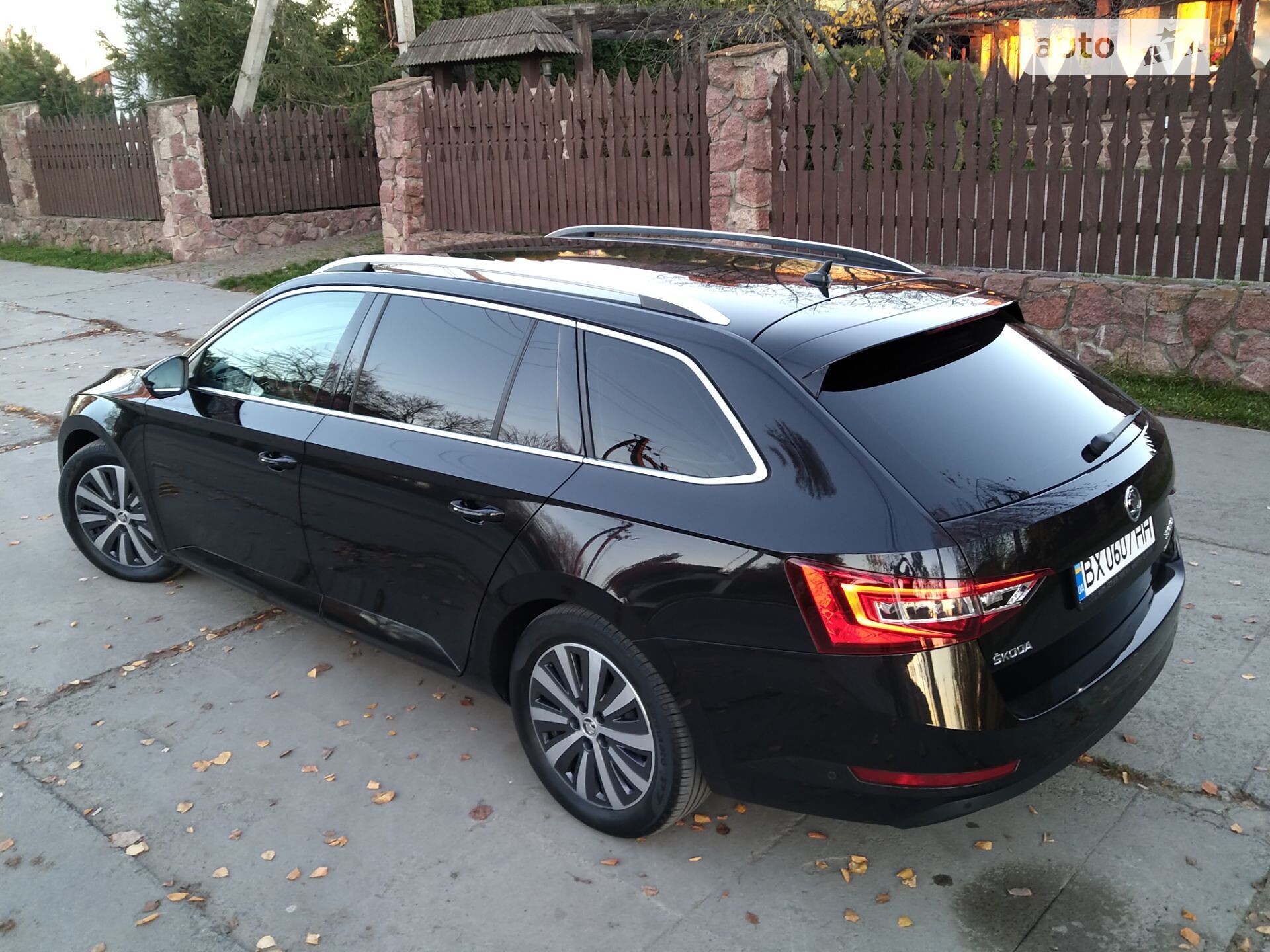 Skoda Superb 2018 VIN TMBJG9NP3J7580234 фото оголошення 37 з 152