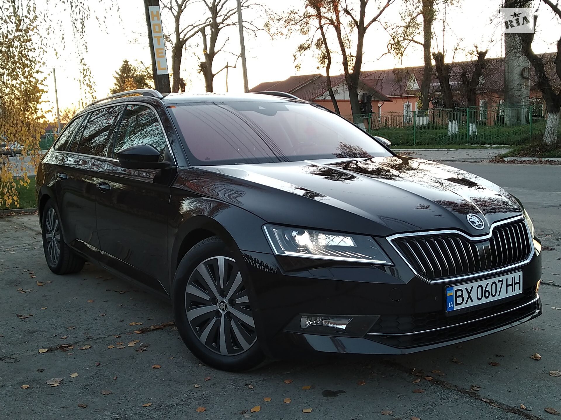 Skoda Superb 2018 VIN TMBJG9NP3J7580234 фото оголошення 43 з 152