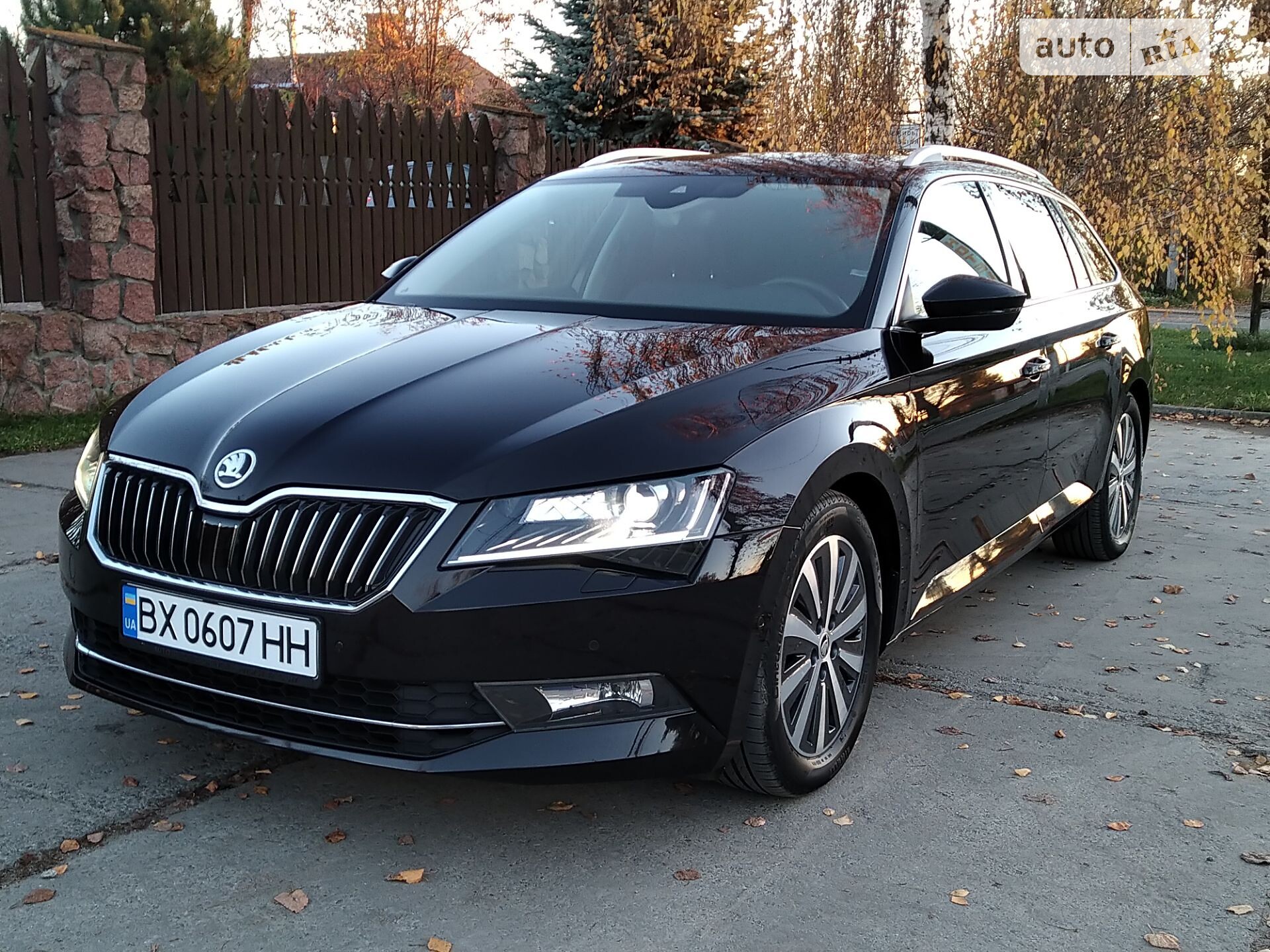 Skoda Superb 2018 VIN TMBJG9NP3J7580234 фото оголошення 50 з 152