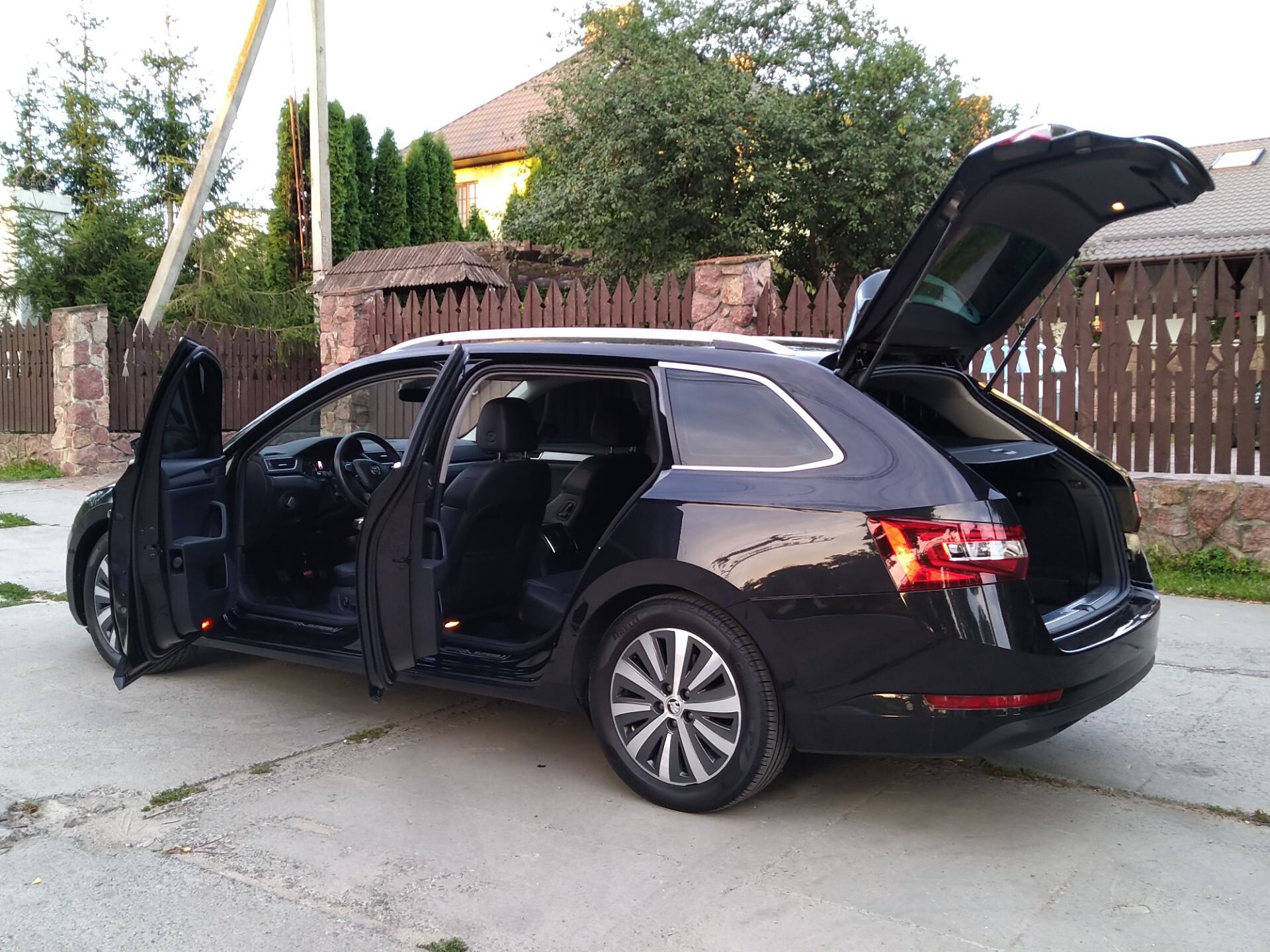 Skoda Superb 2018 VIN TMBJG9NP3J7580234 фото оголошення 91 з 152