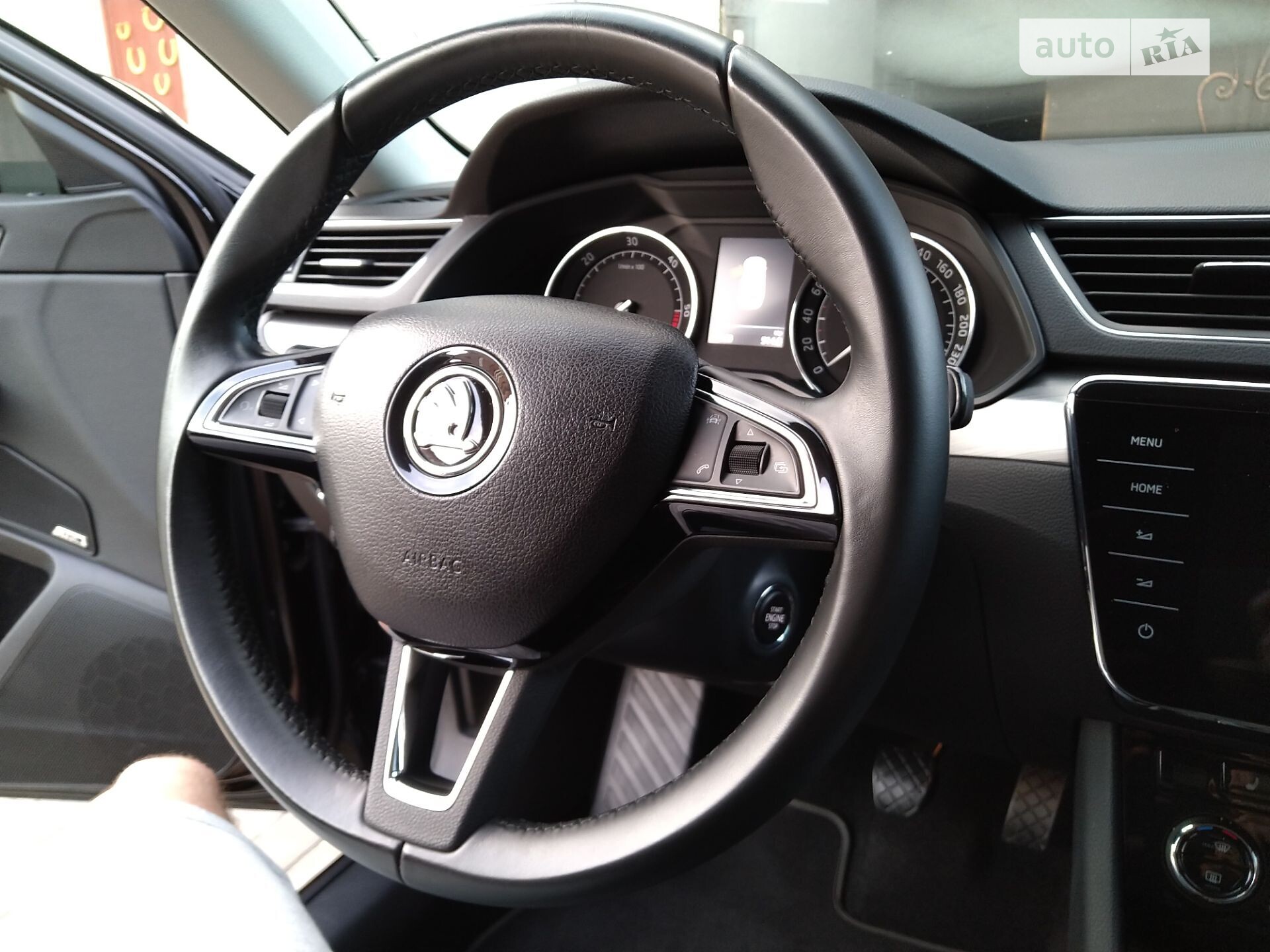 Skoda Superb 2018 VIN TMBJG9NP3J7580234 фото оголошення 121 з 152