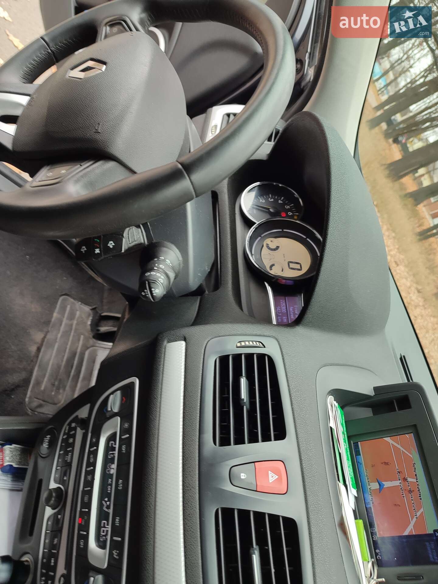 Renault Megane 2010 VIN VF1KZ1V0643149406 фото оголошення 114 з 153