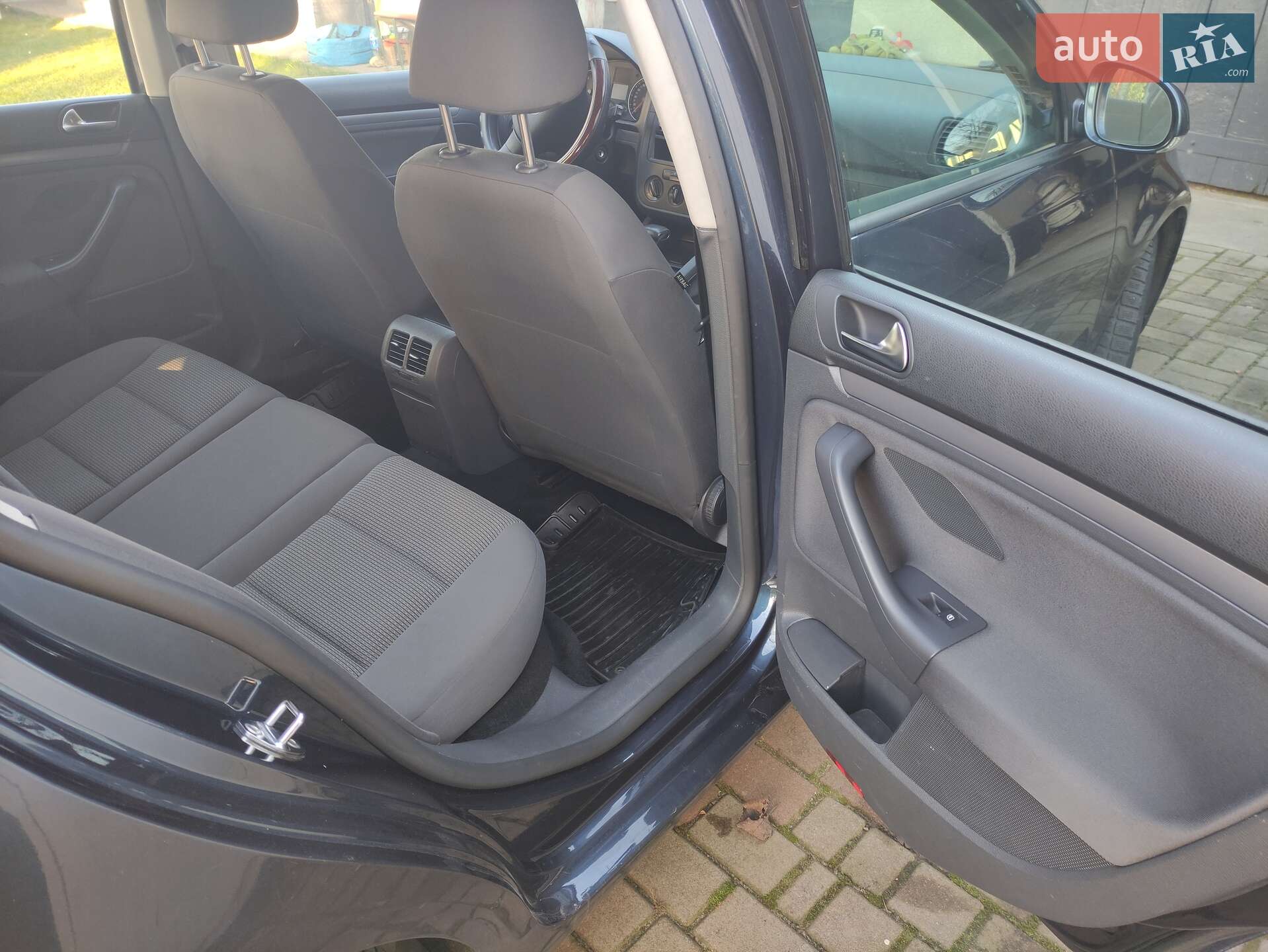 Volkswagen Golf 2009 VIN WVWZZZ1KZ9M313304 фото оголошення 10 з 16
