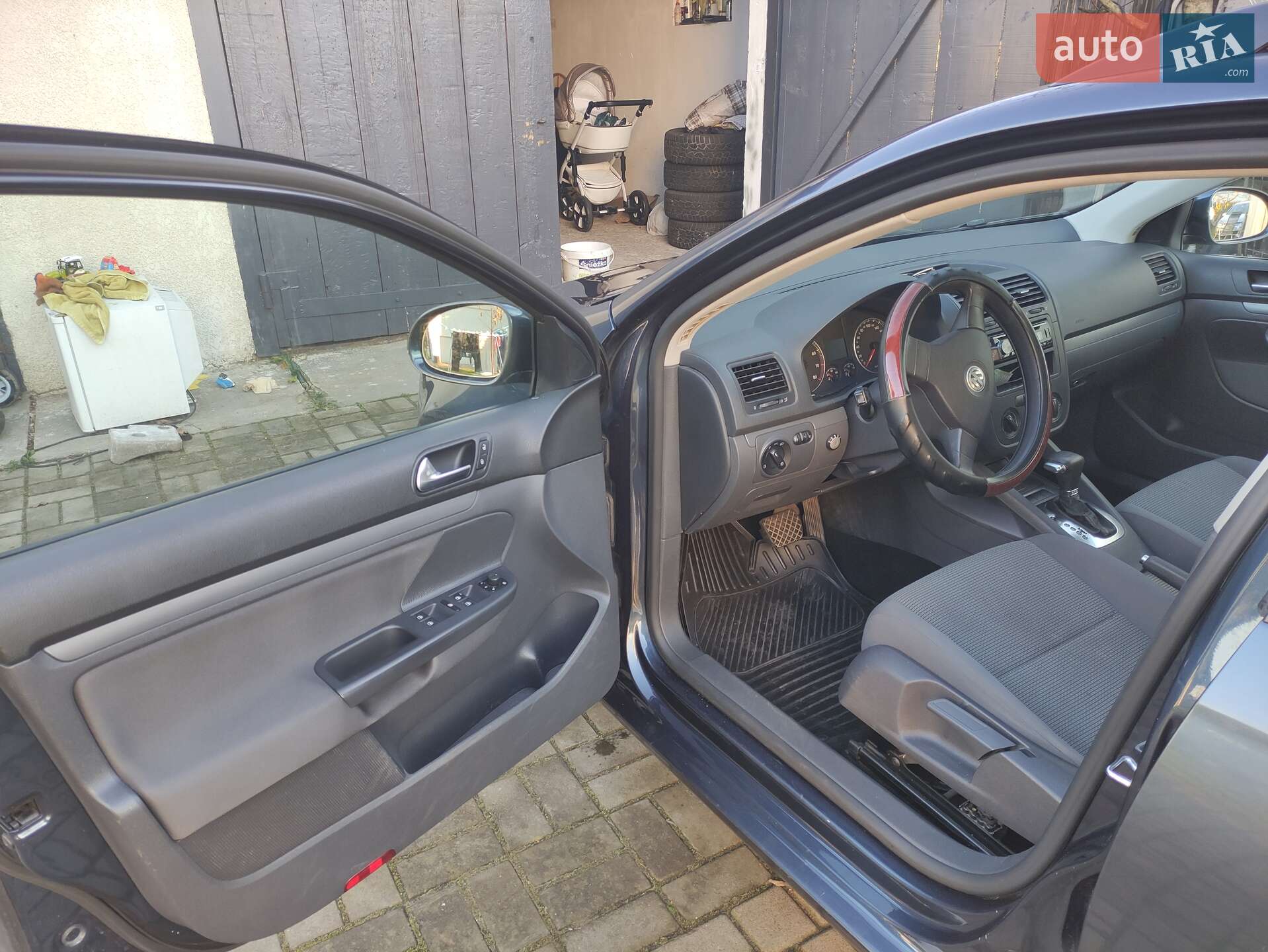 Volkswagen Golf 2009 VIN WVWZZZ1KZ9M313304 фото оголошення 8 з 16