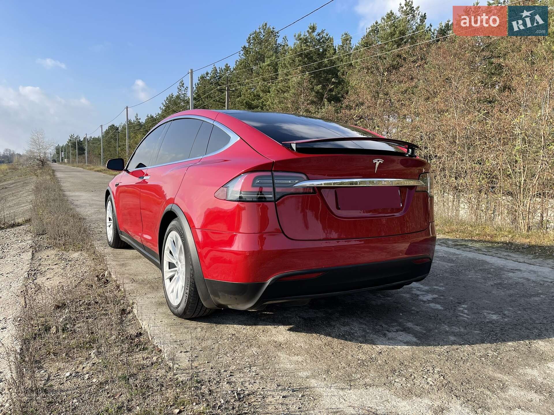 Tesla Model X 2019 VIN 5YJXCDE29KF208549 фото оголошення 9 з 21