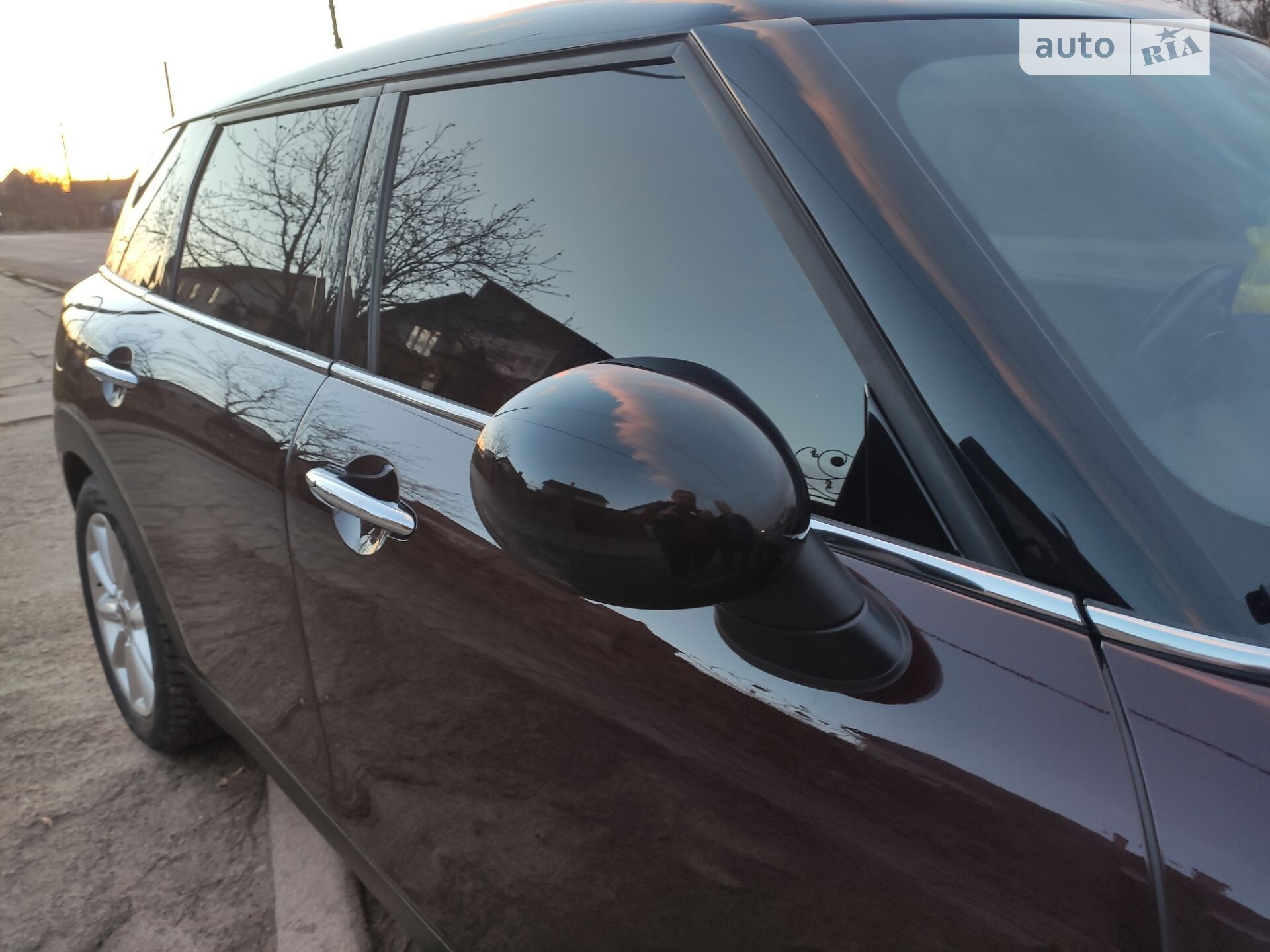 Mini Clubman 2016 VIN WMWLN5C50G2B35108 фото оголошення 4 з 31