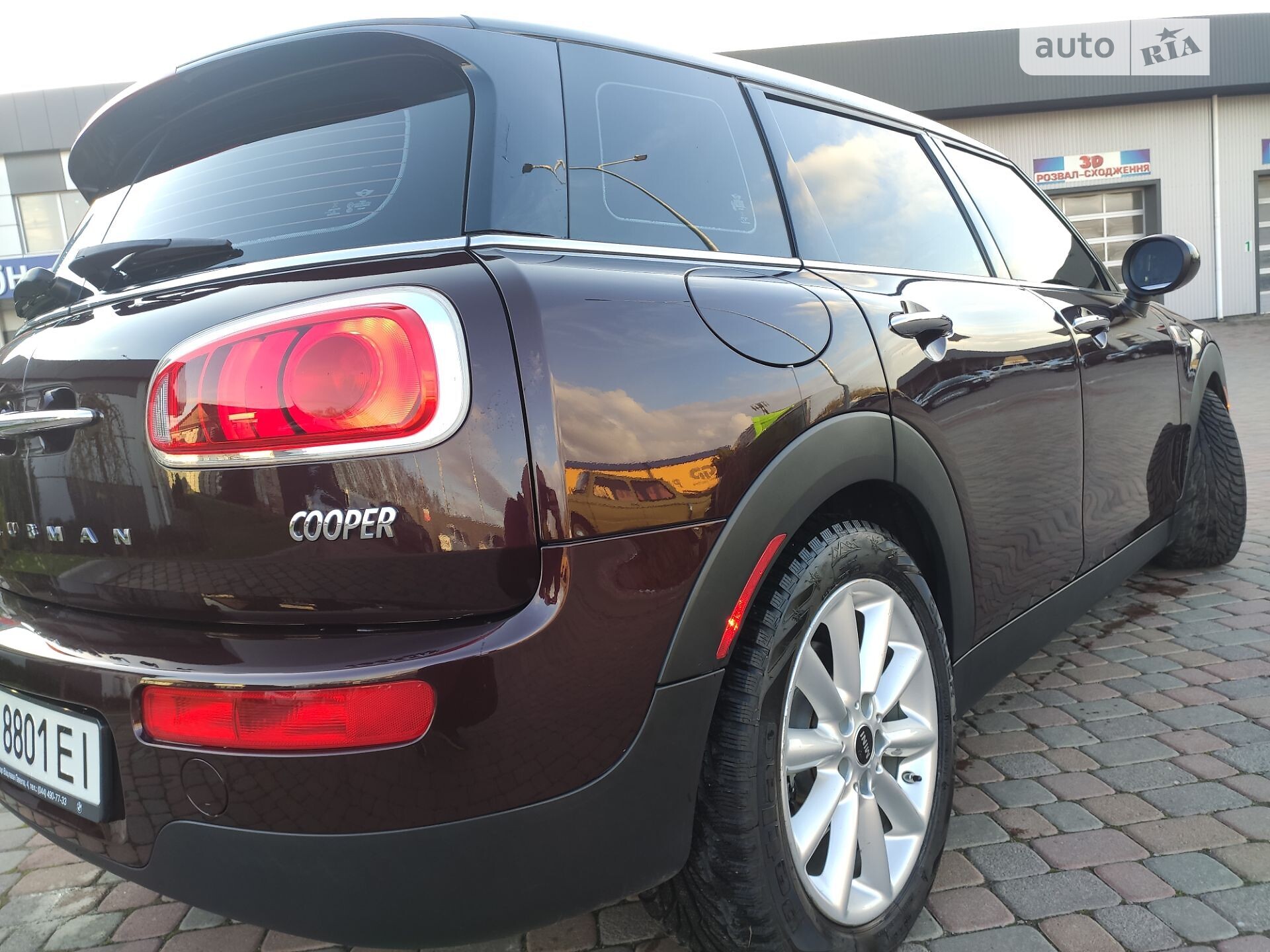 Mini Clubman 2016 VIN WMWLN5C50G2B35108 фото оголошення 10 з 31