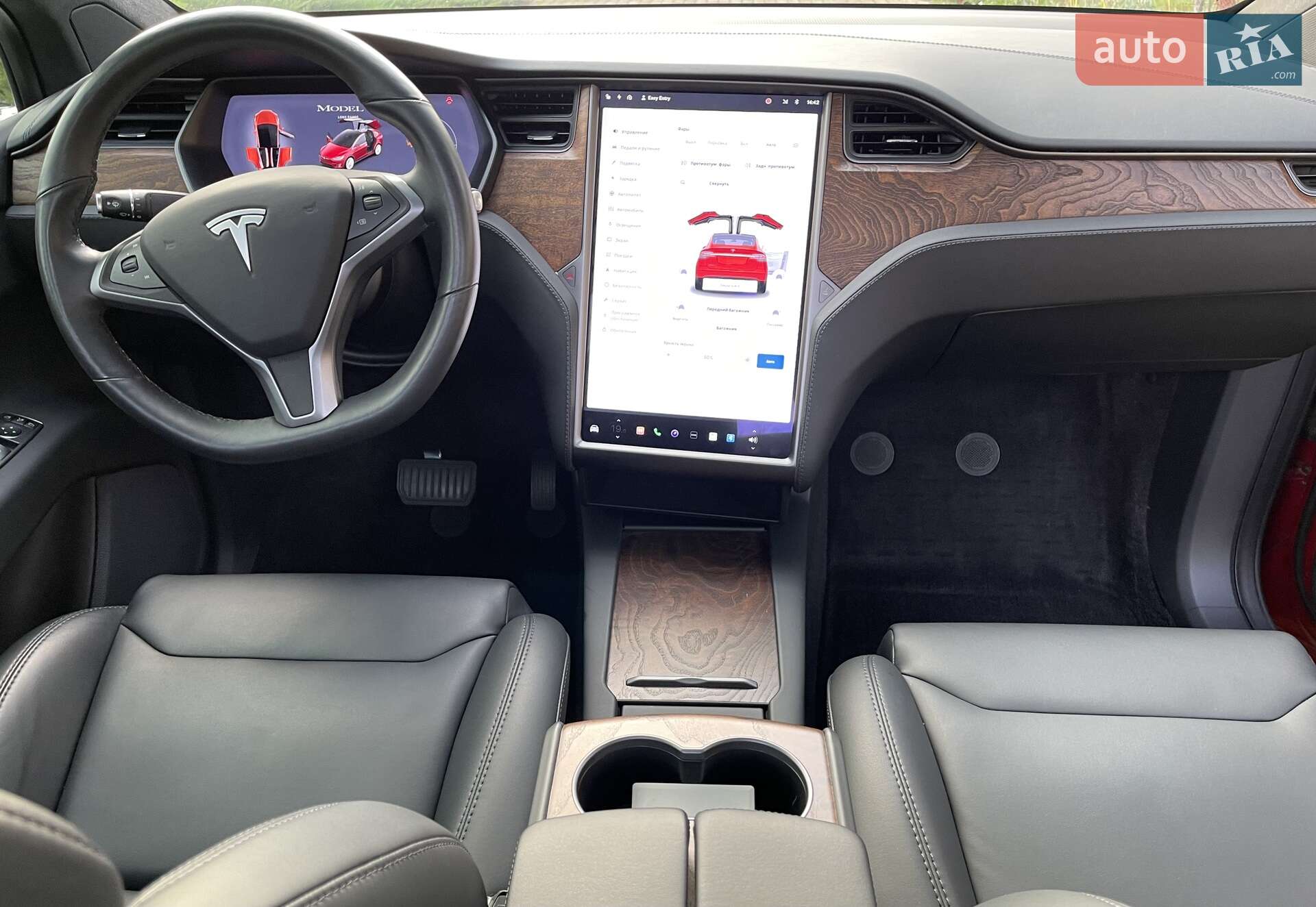 Tesla Model X 2019 VIN 5YJXCDE29KF208549 фото оголошення 3 з 13